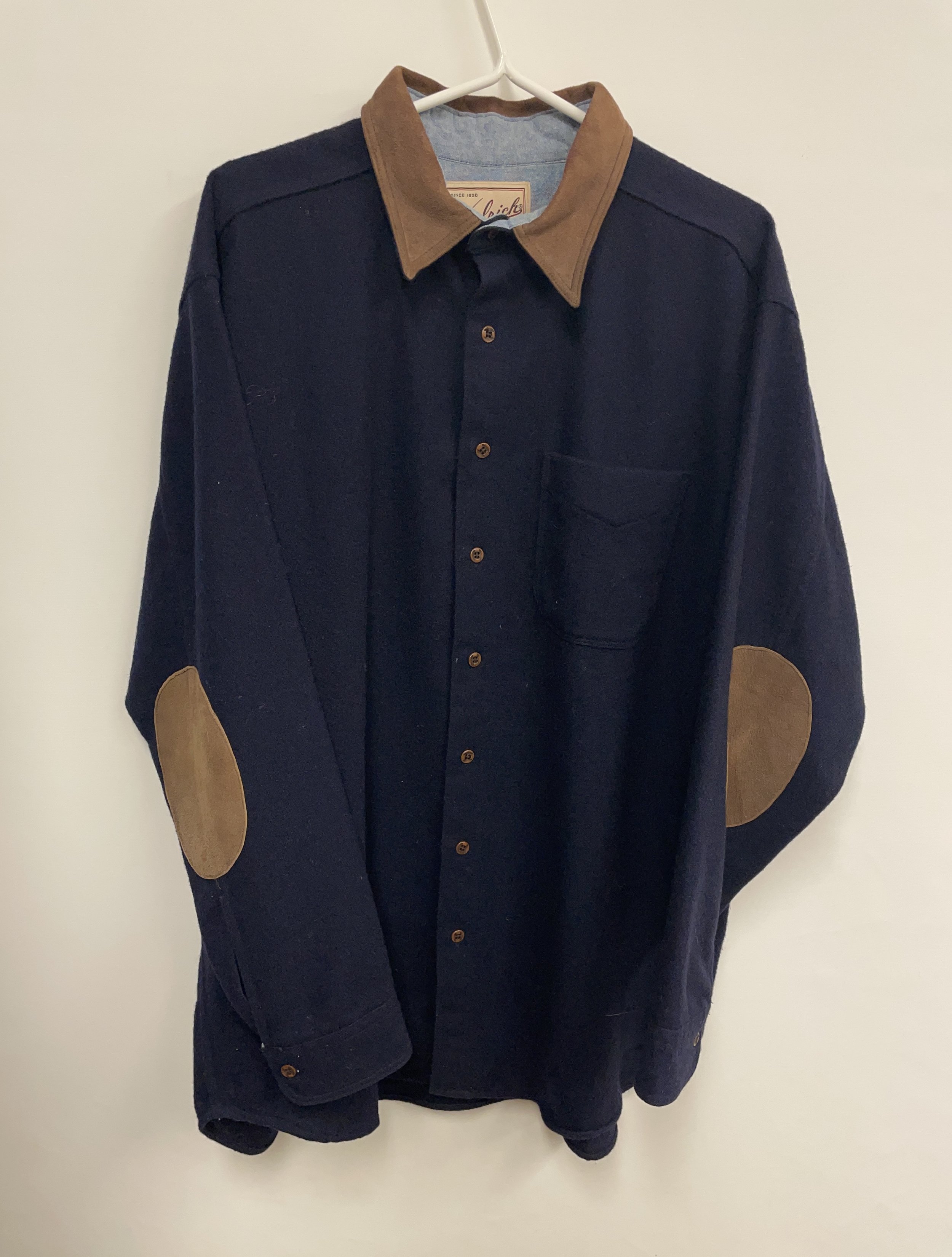 Chemise marine, WOOLRICH, en lainage et suède, taille XL.