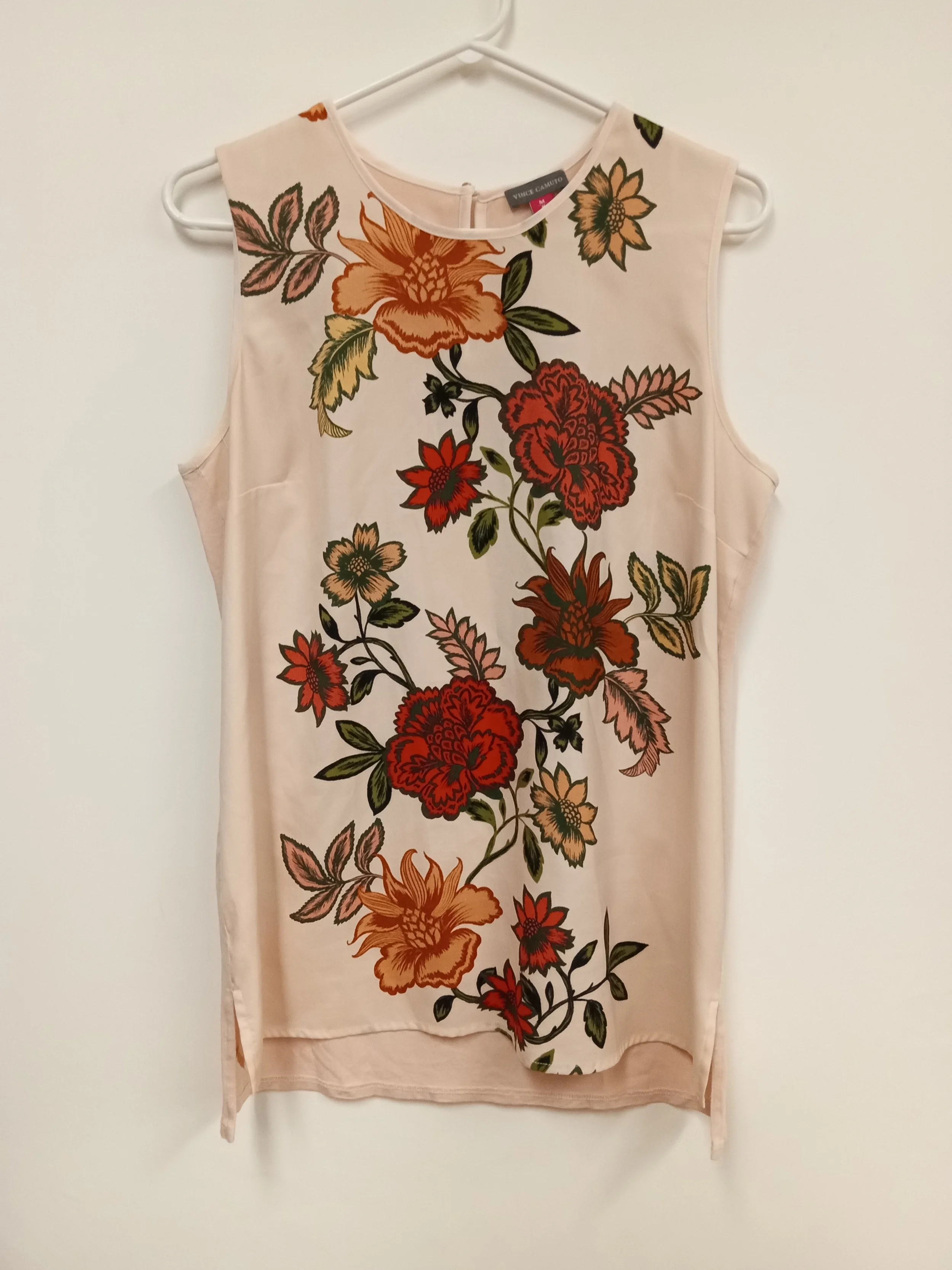 Camisole rose, motif fleuri, Vince Camuto, M