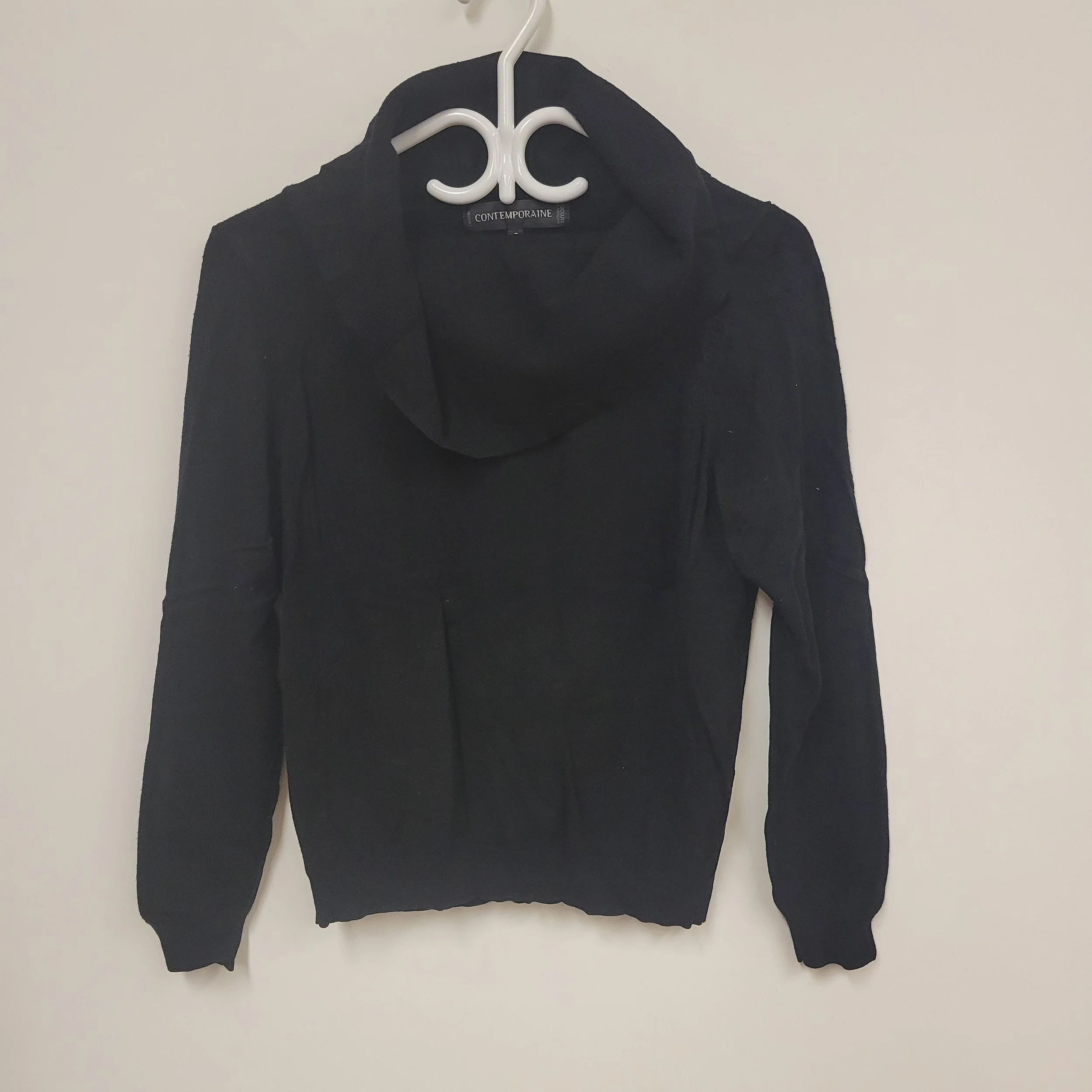 Chandail manche longue col roulé noir, Contemporaine, taille L