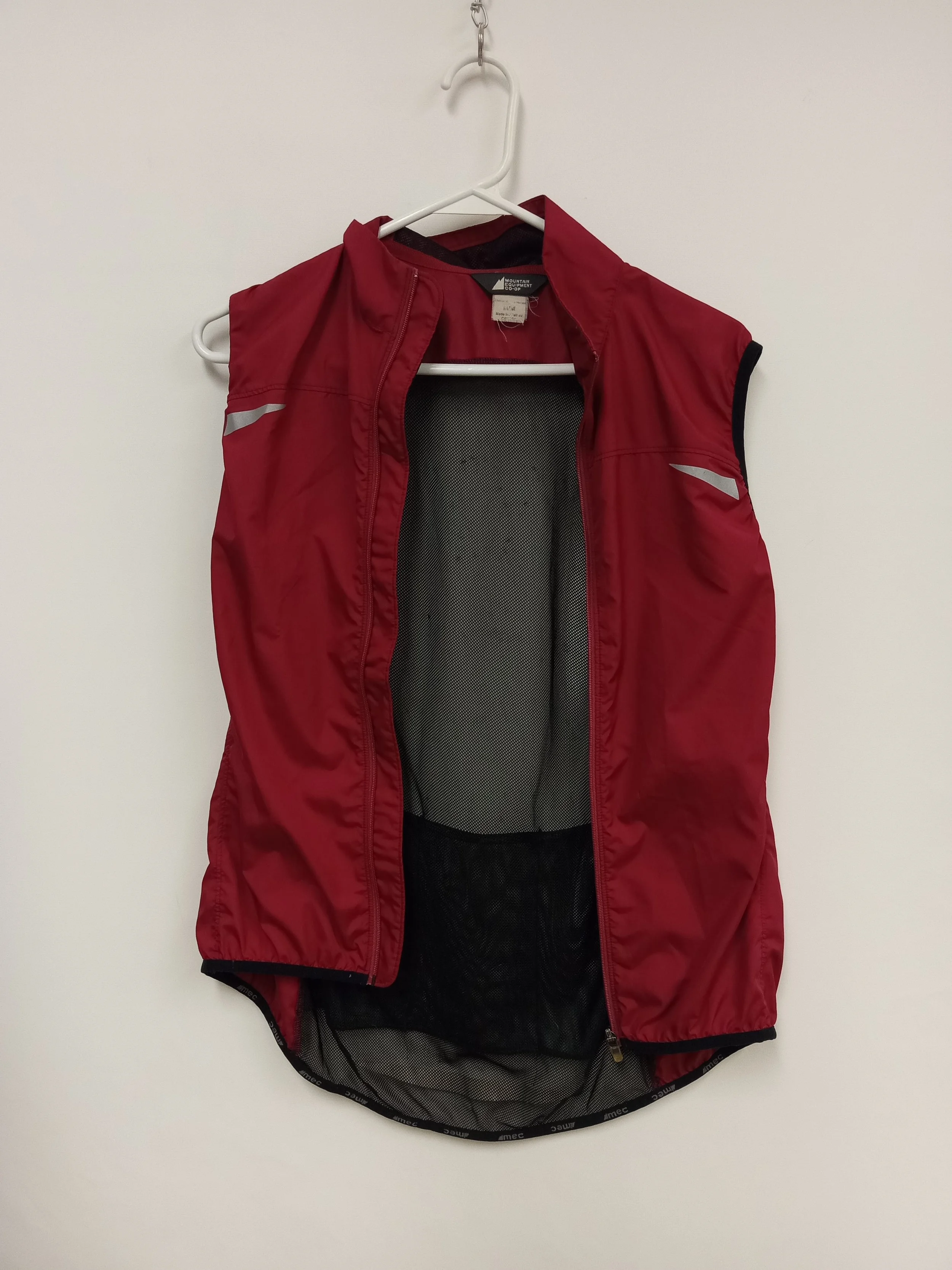 Veste sport sans manches, rose, Mountain Equipment Coop, M