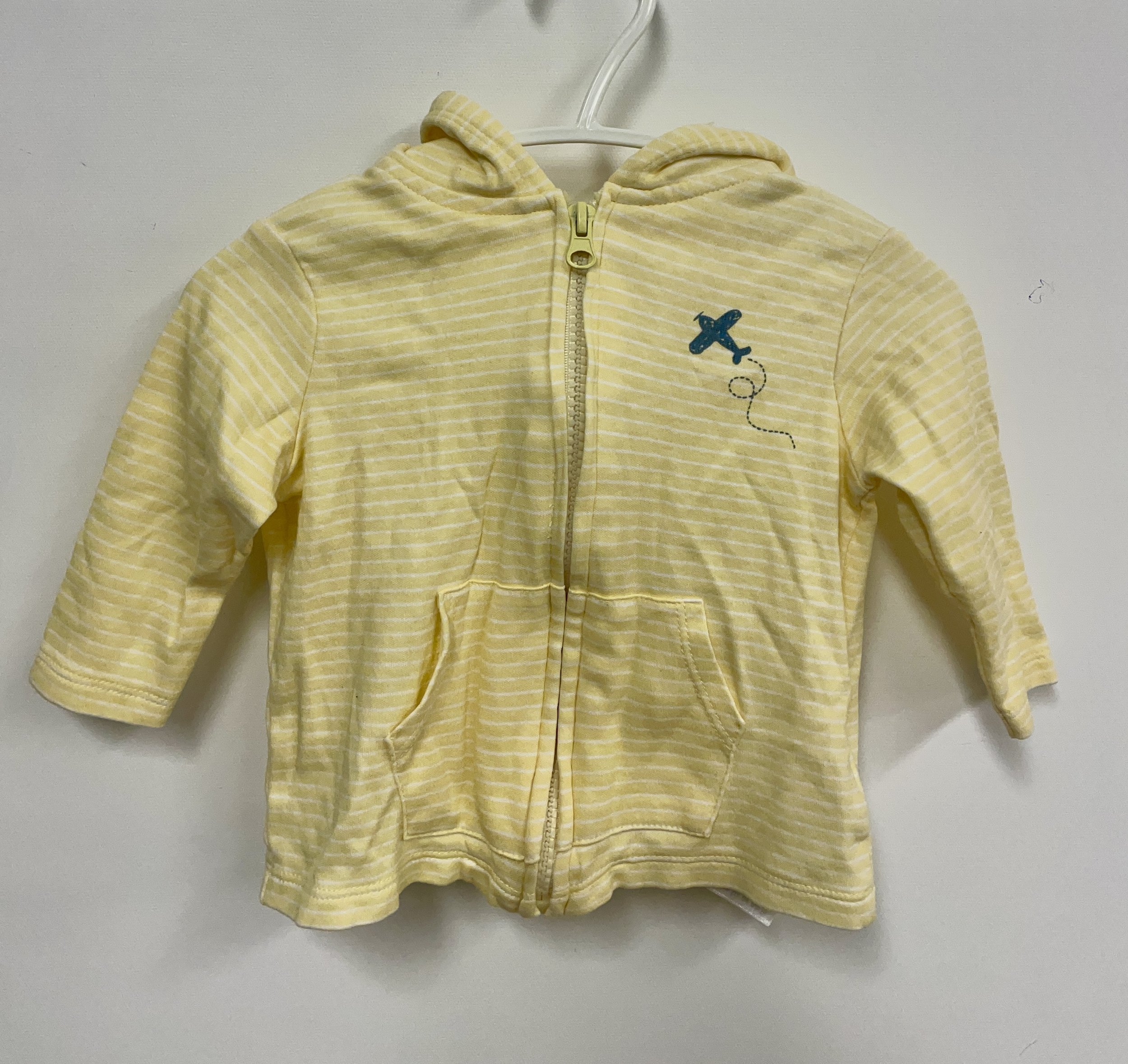 Chandail jaune avec capuchon, EARTH, 100% coton, taille 9 mois.