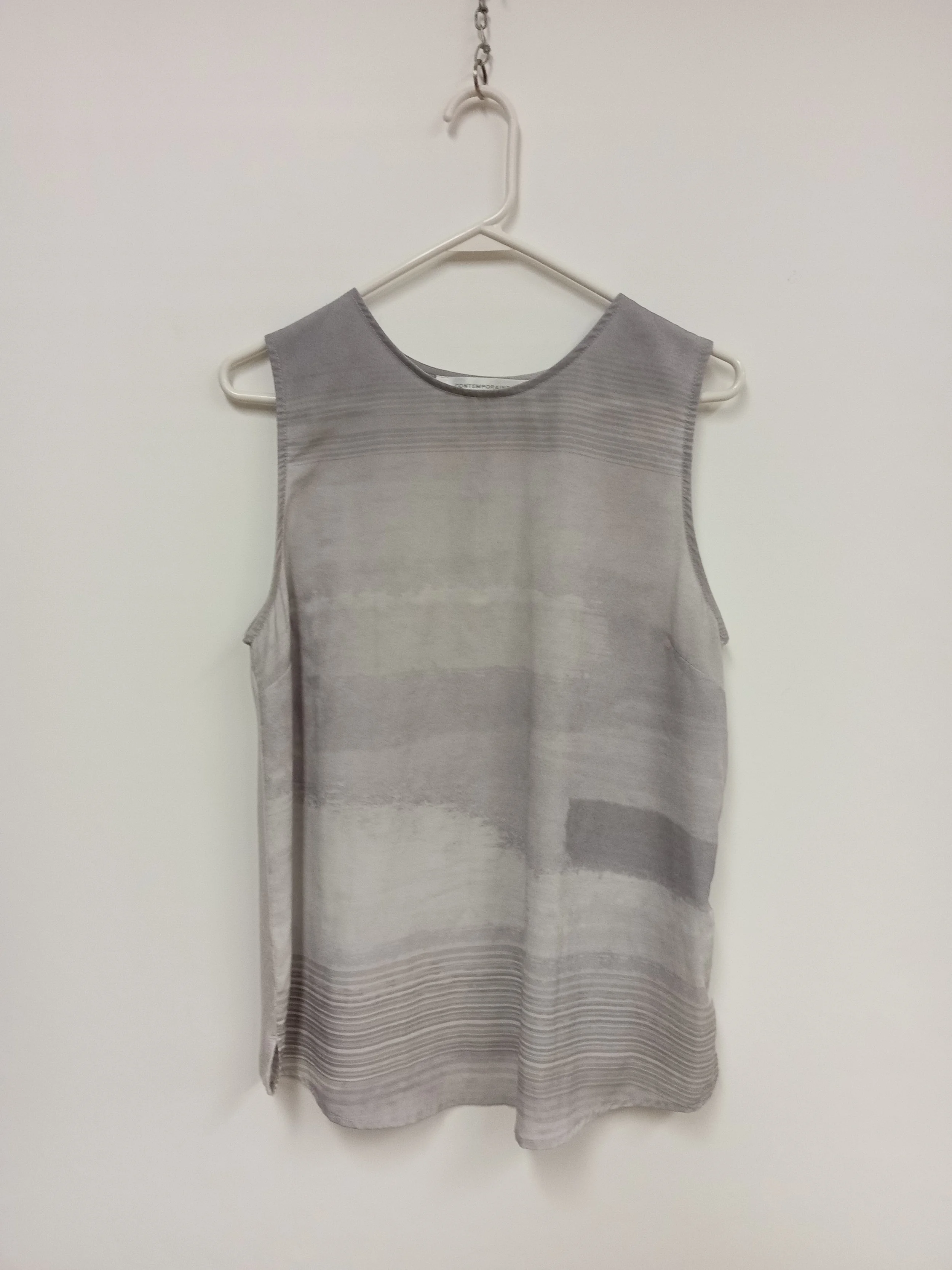 Haut sans manches, mauve pale-gris-blanc, Contemporaine, G / L