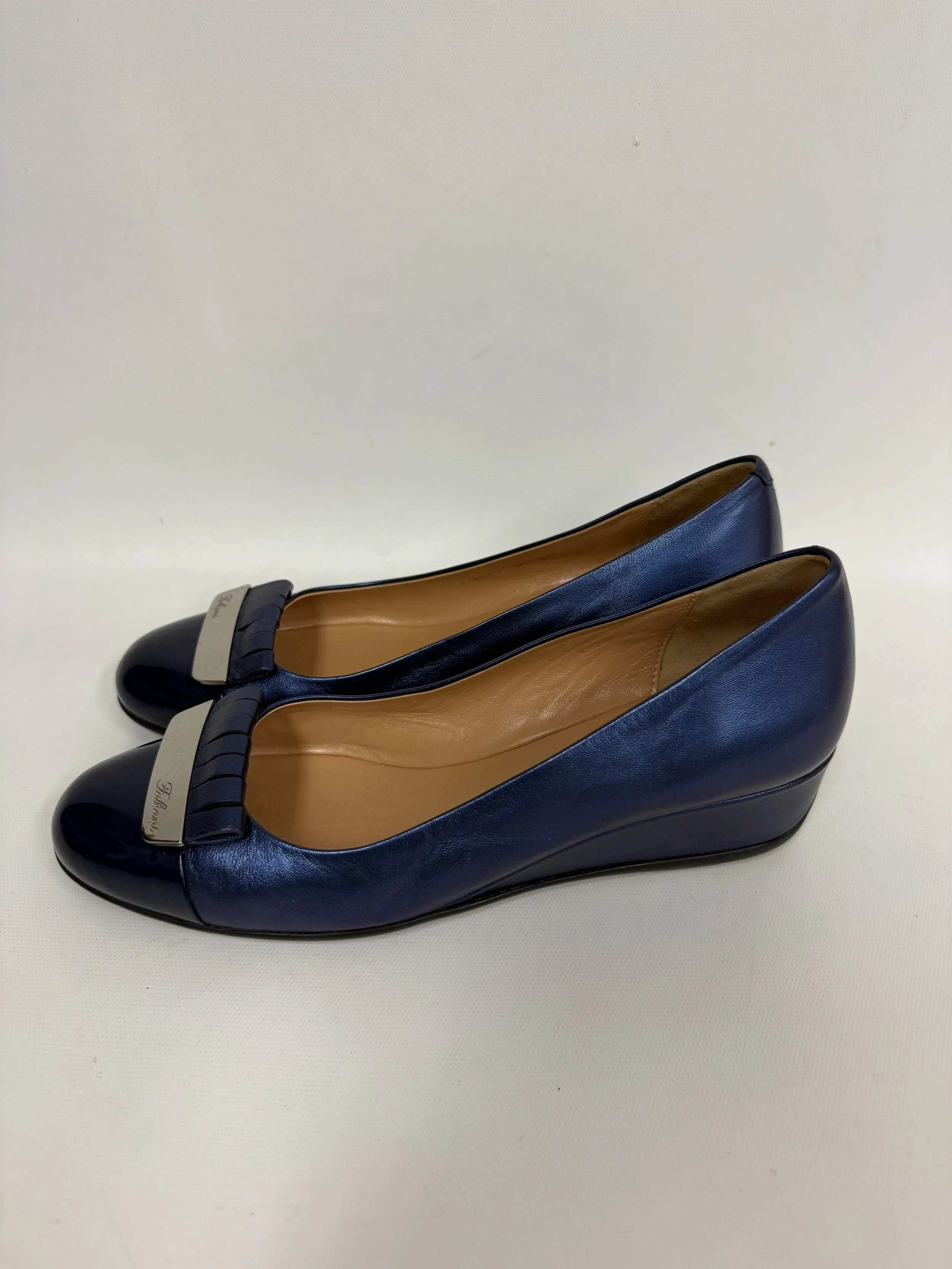 Chaussures style ballerine, petit talon, bleu brillant, Giovanni Fabiani (fait en Italie), pointure 37
