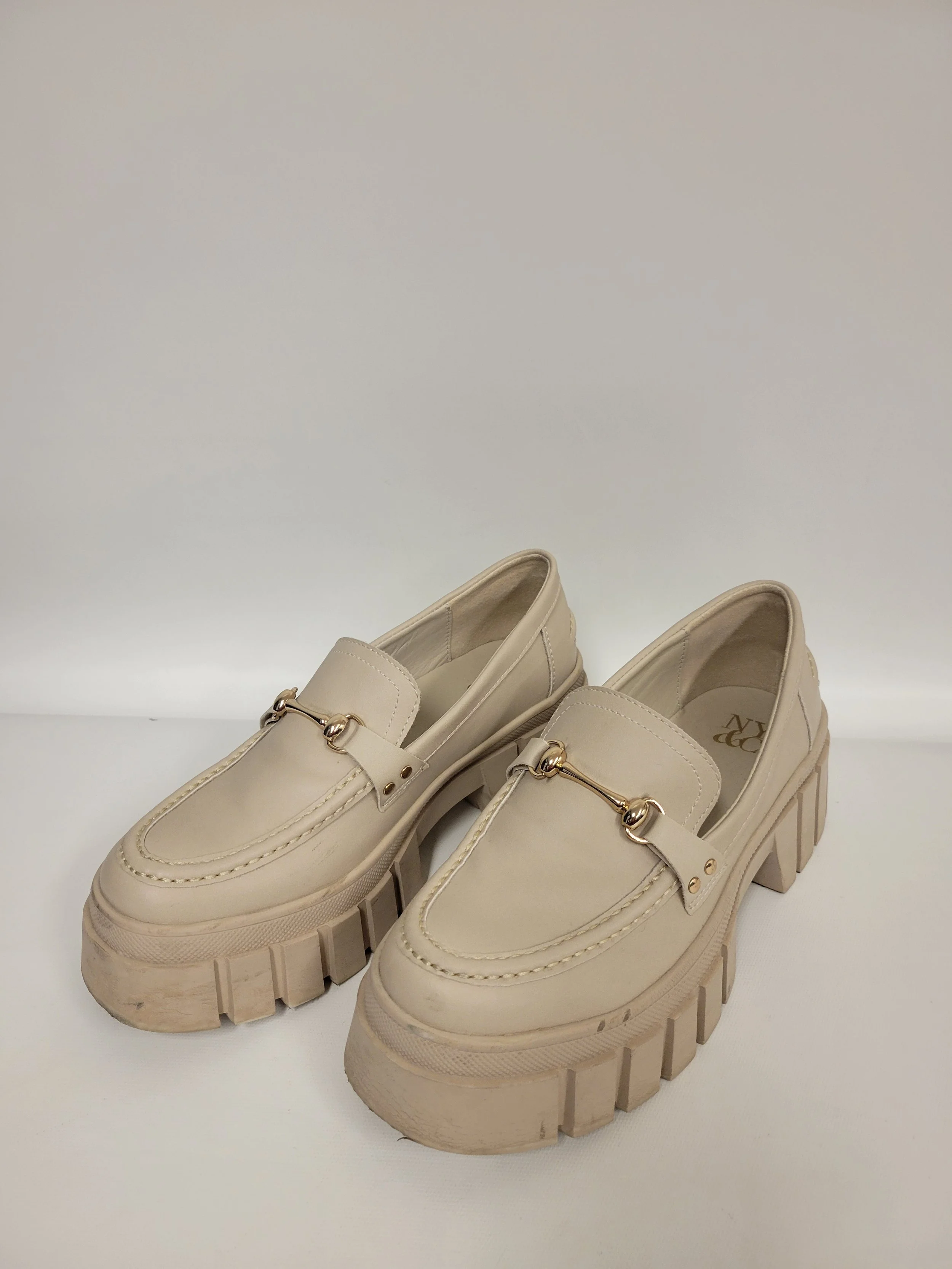 Loafers plateforme beige, NY&C, Pointure  US 6