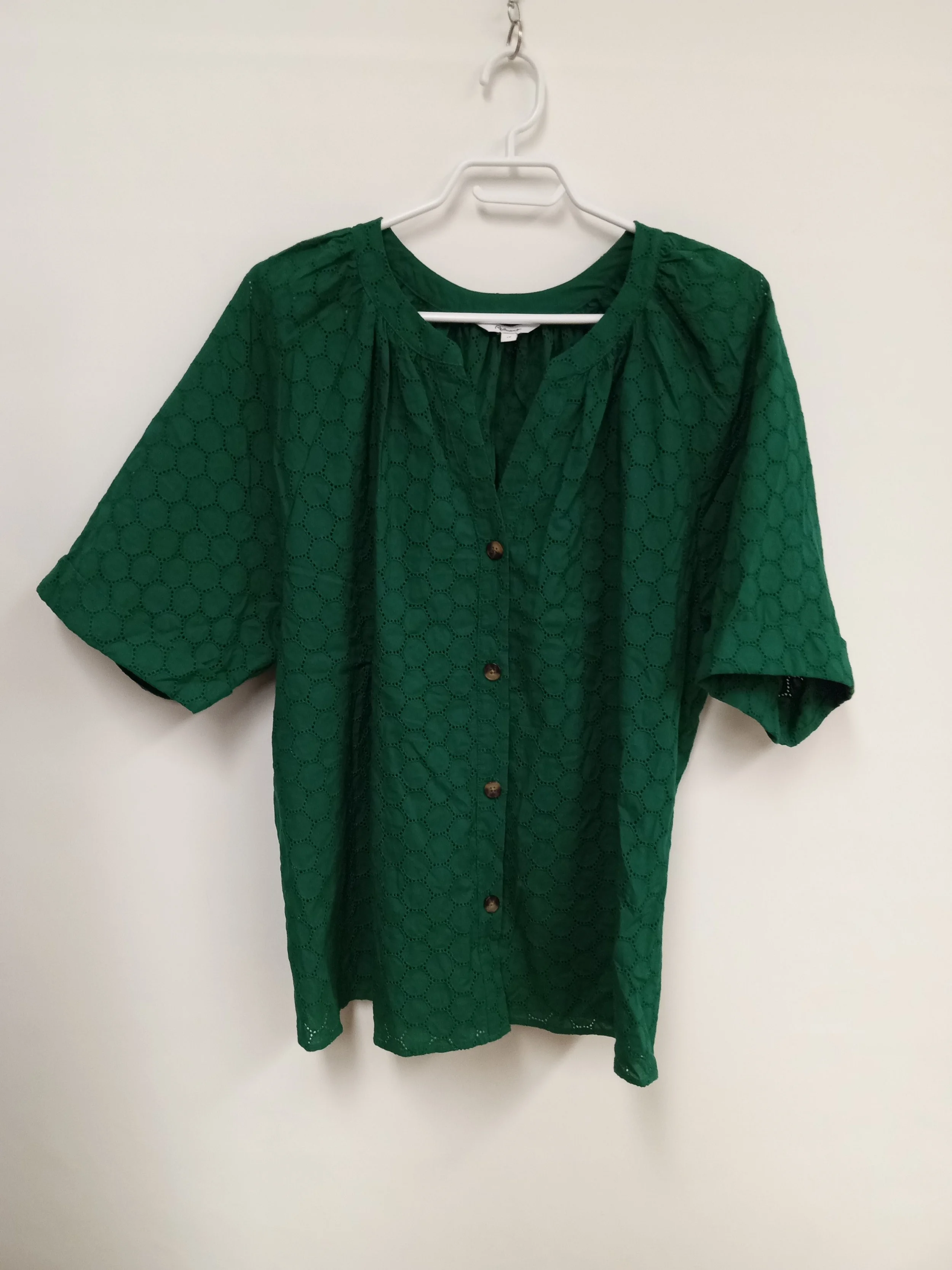 Chemisier manche courte (Coton avec motif ajouré), Vert émeraude, REITMANS, 2X
