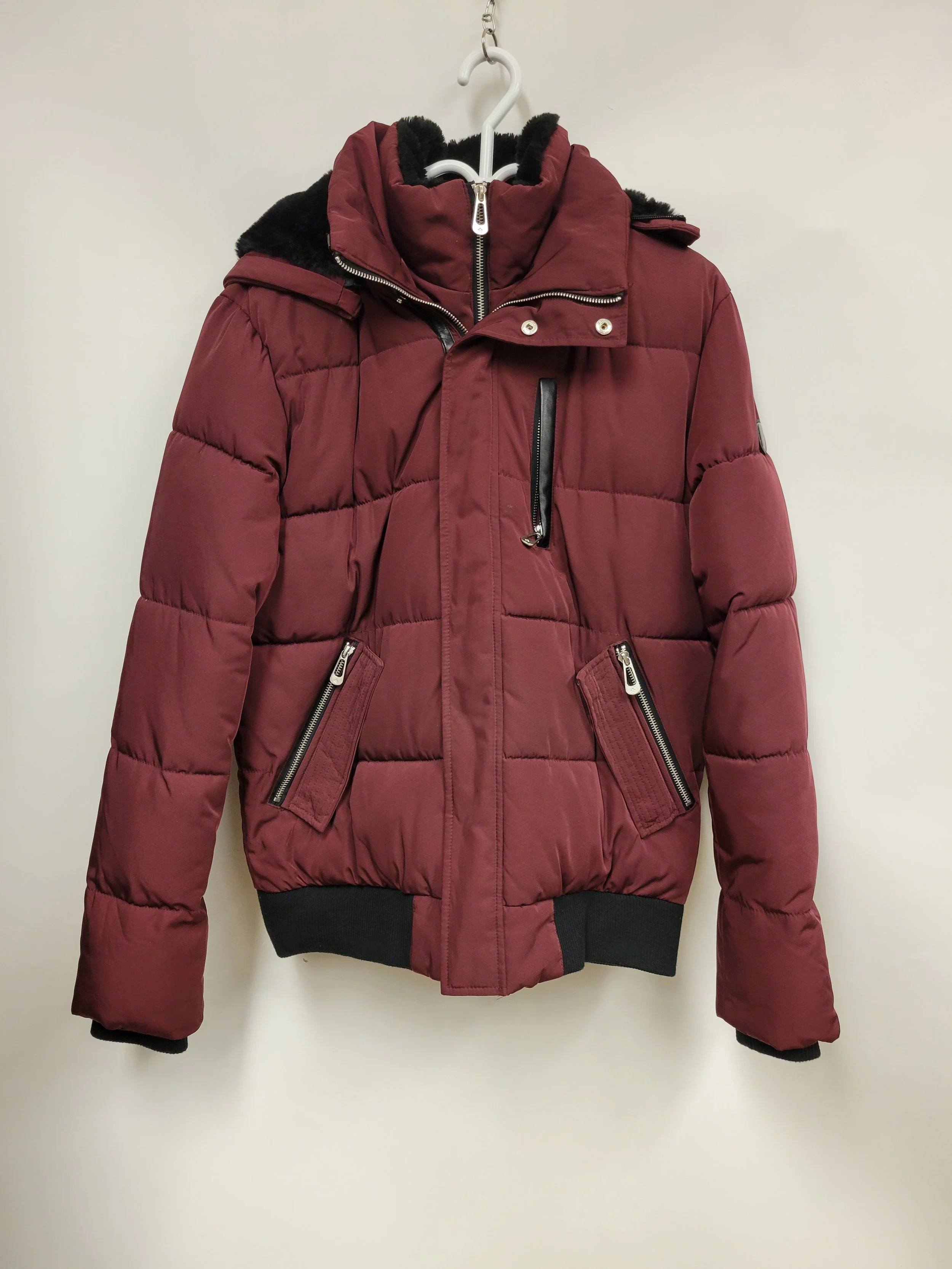 Manteau d'hiver rouge foncé, Noize, M