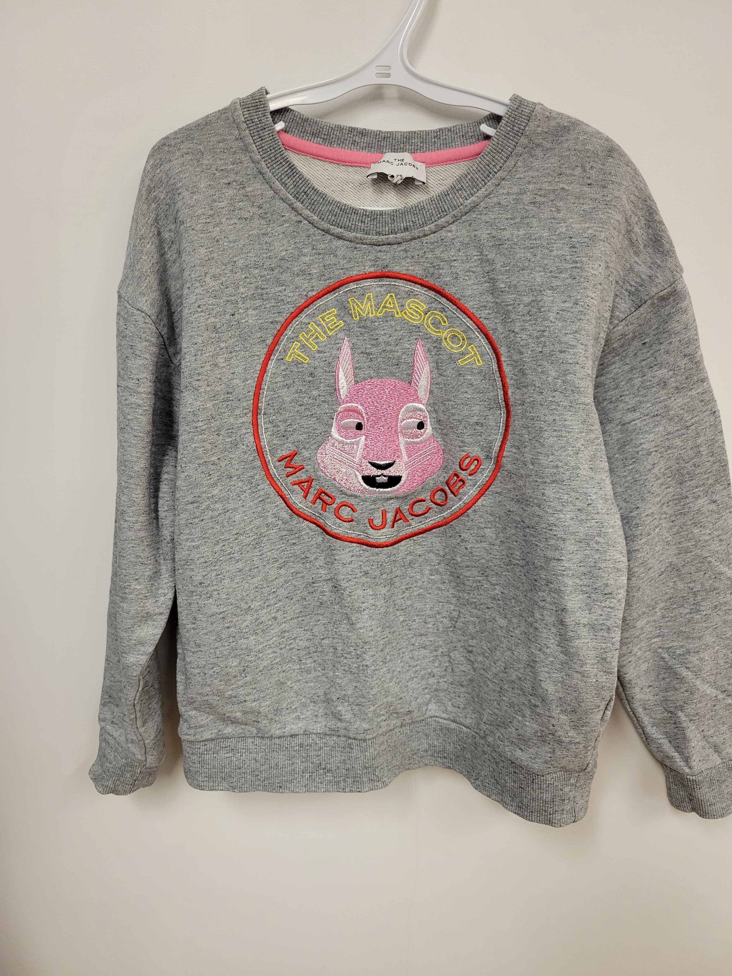 Chandail gris noir, The Marc Jacobs, 10 ans