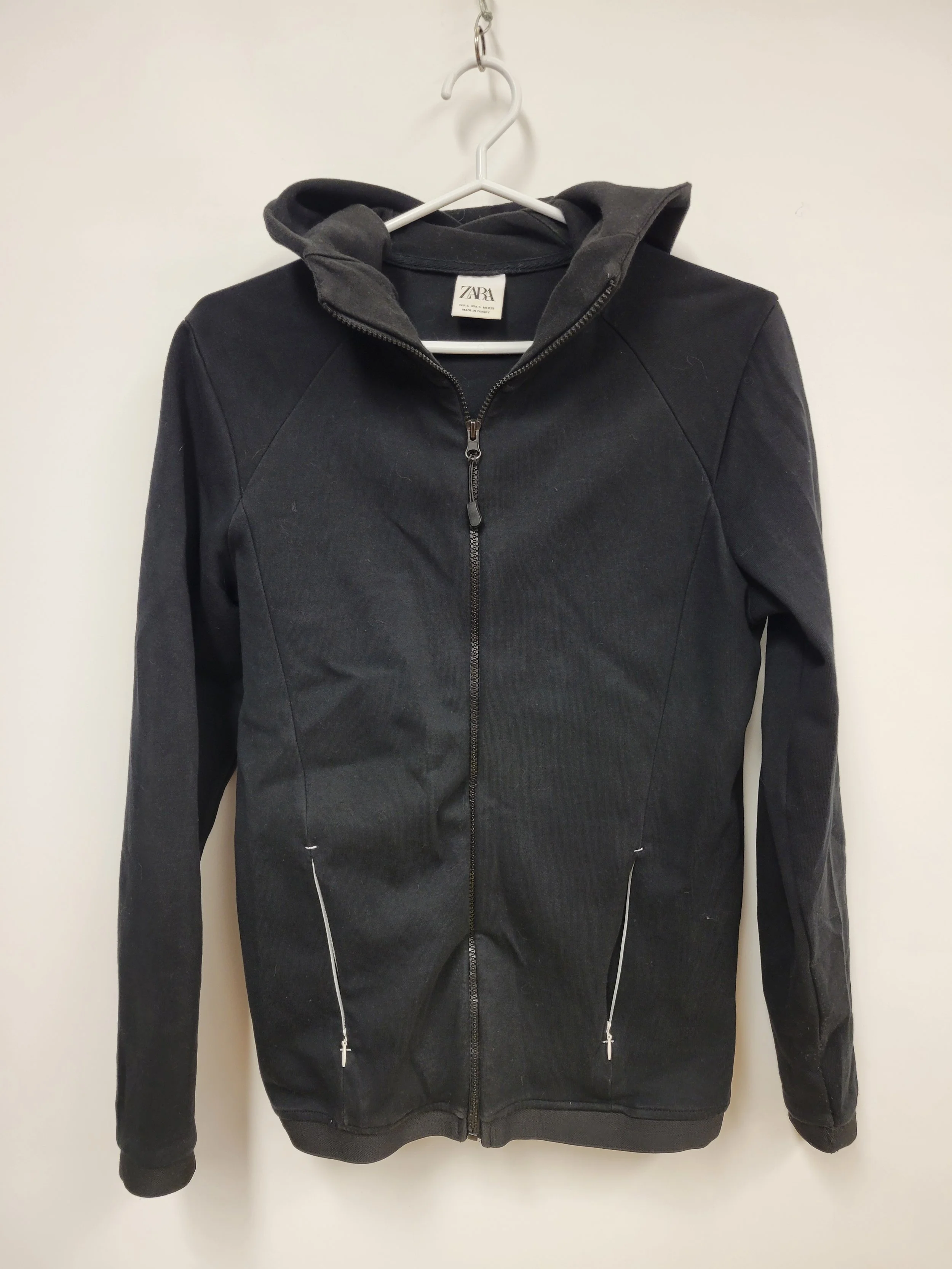 Chandail à capuchon avec fermoir, Noir en coton, ZARA,S