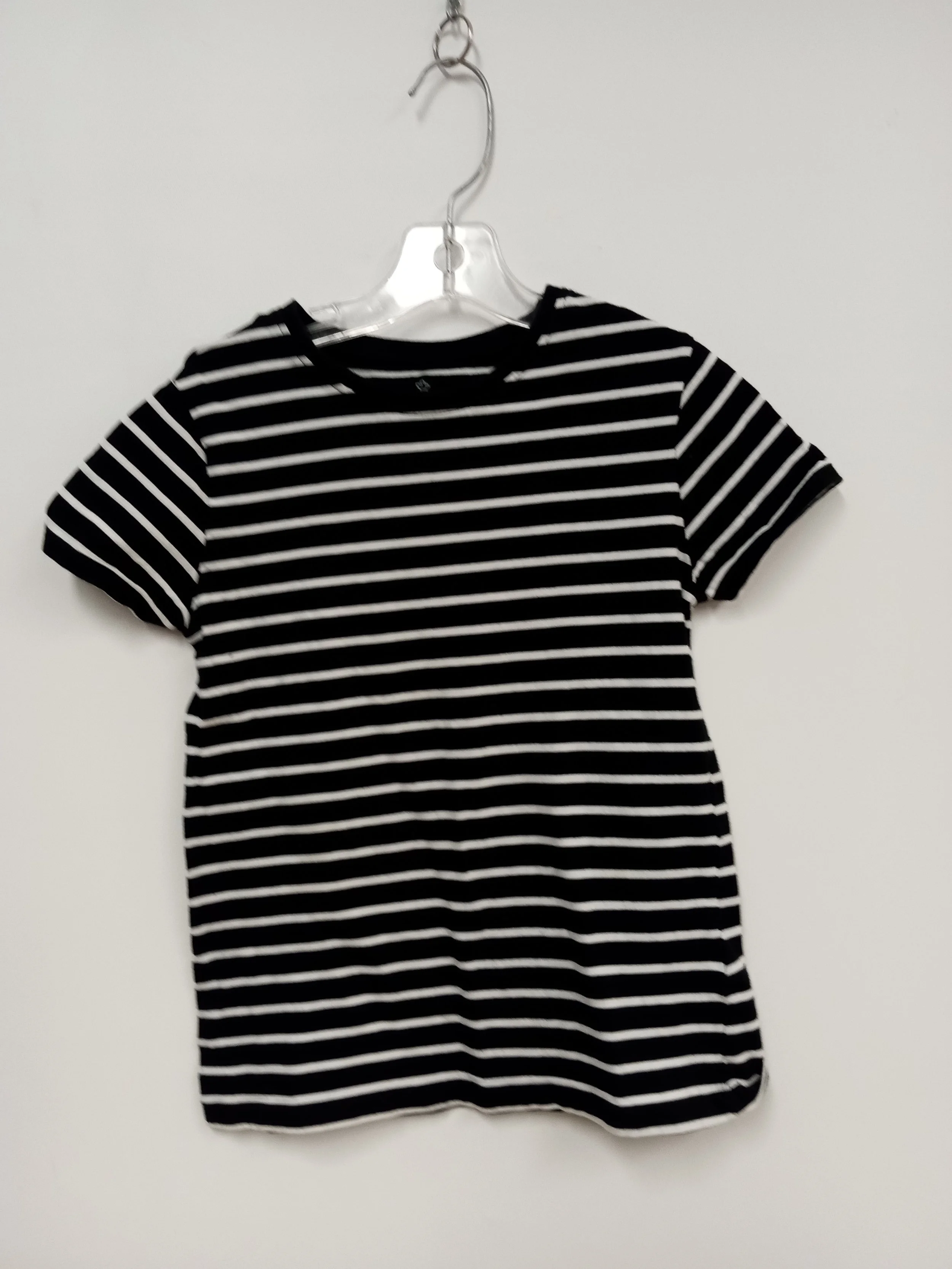 T-Shirt (100% coton), Noir ligné blanc, CANADA (Sears), Taille 7-8