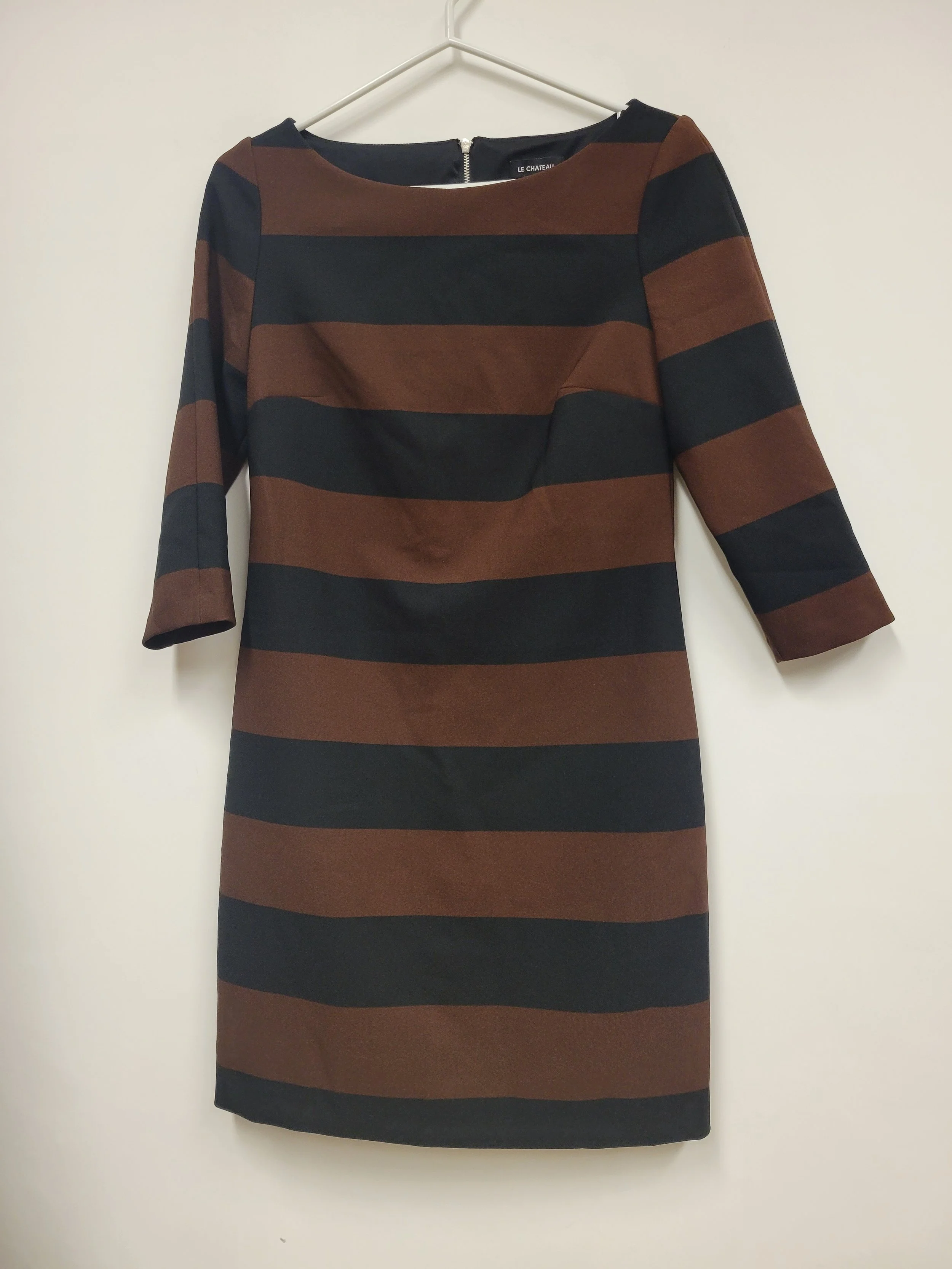 robe courte noir et brune, le chateau, S