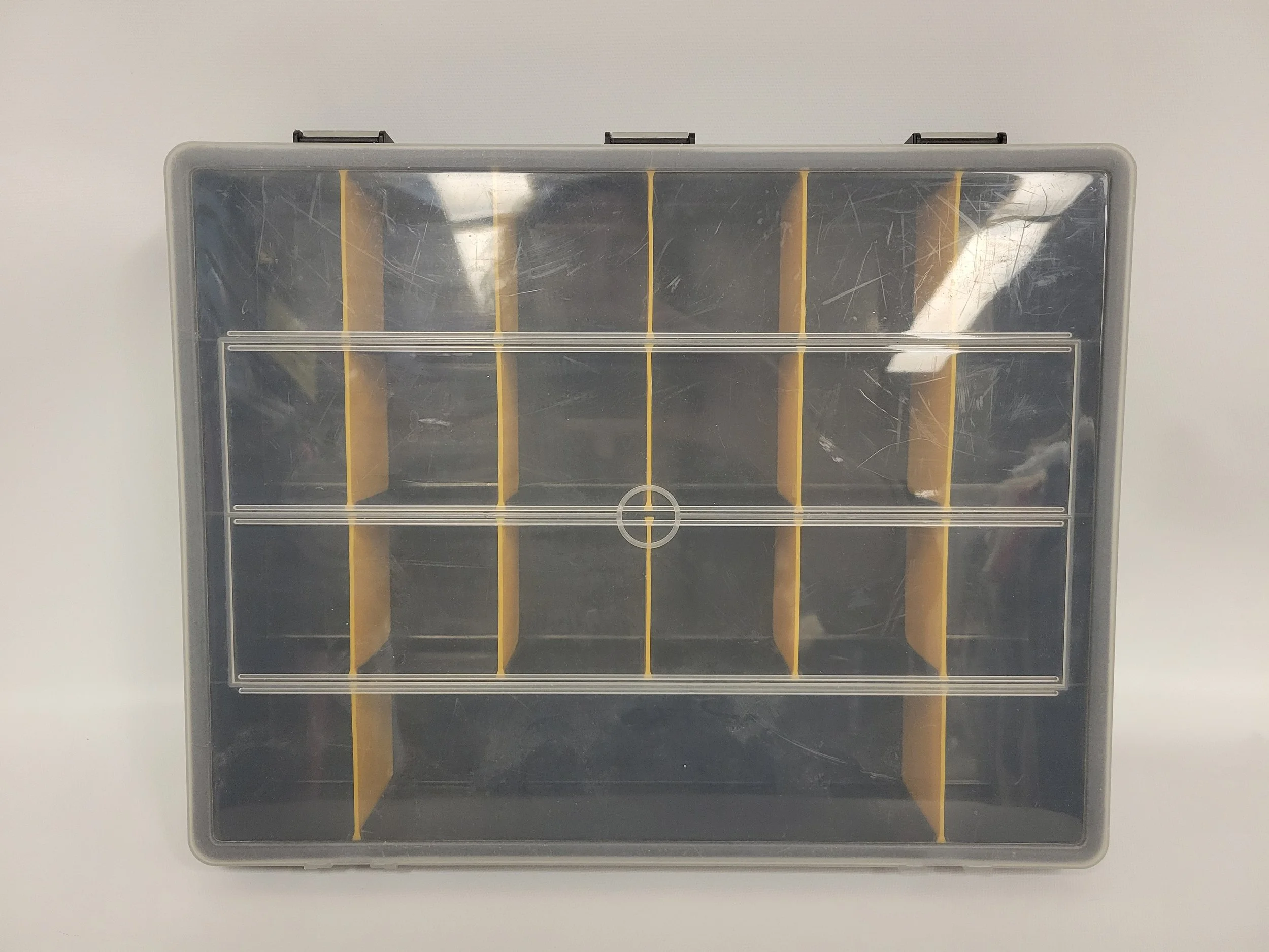 Boite de rangement à compartiements