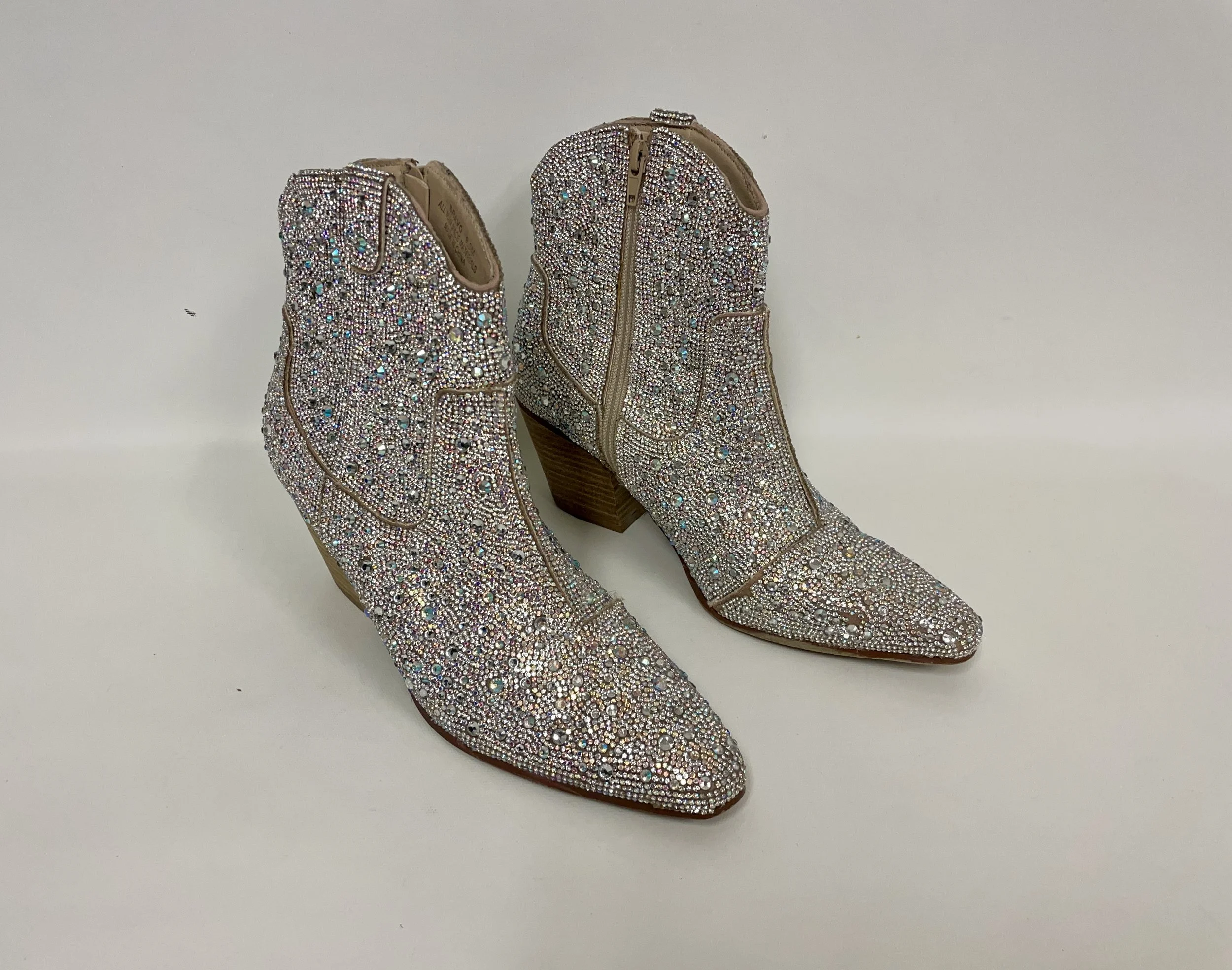 Bottillons scintillants coulleur argent, BRAVO, talons 7 cm, comme neufs, 9,5.