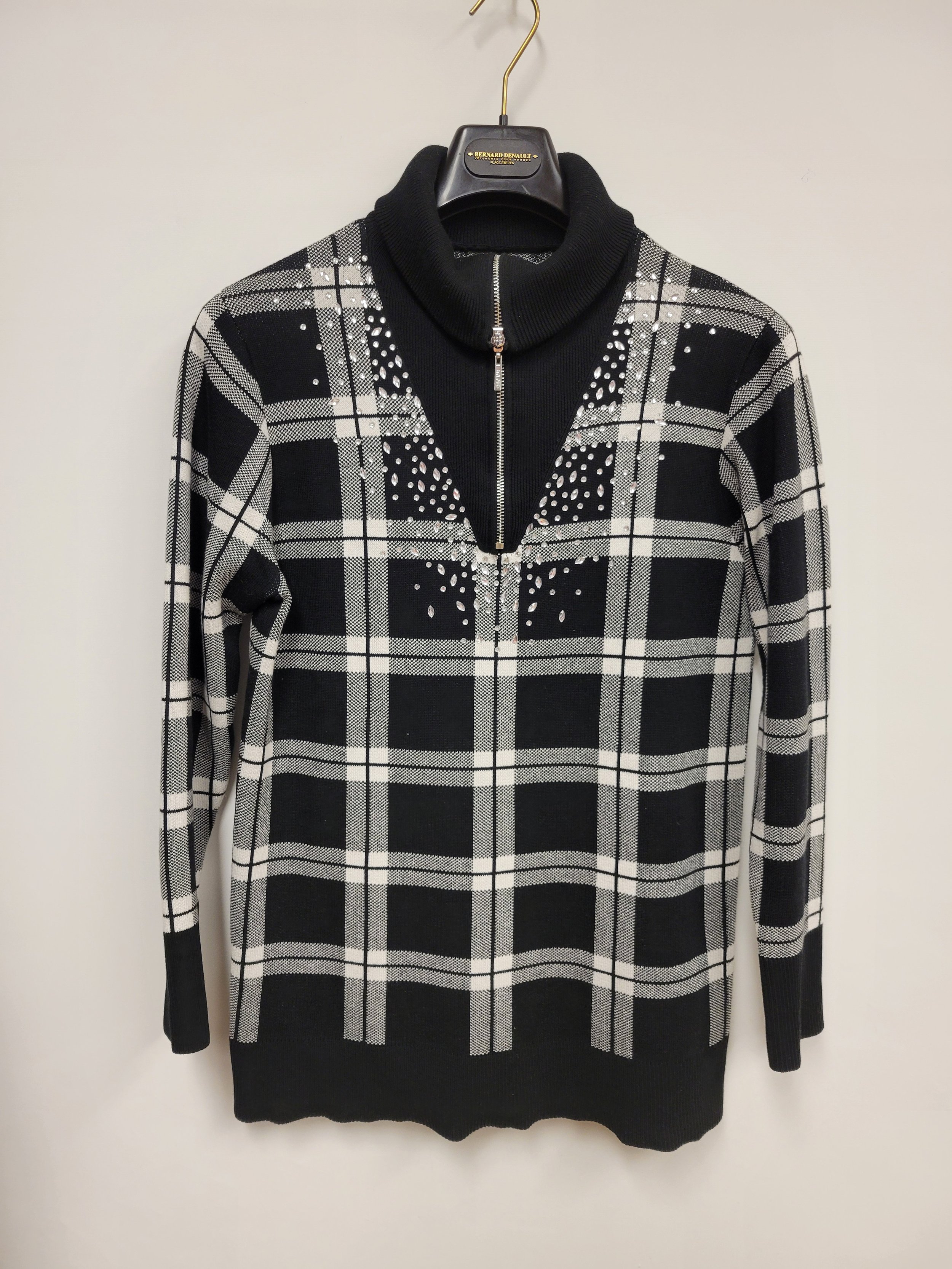 Chandail à carreaux noir et blanc, By Lyse, M
