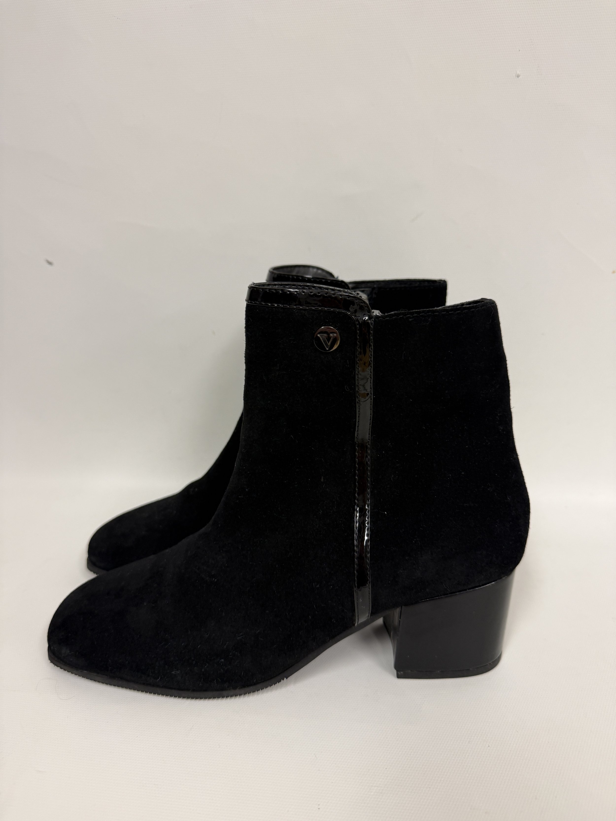 Bottillons à talon, suède noir, Valdini, pointure 7.5