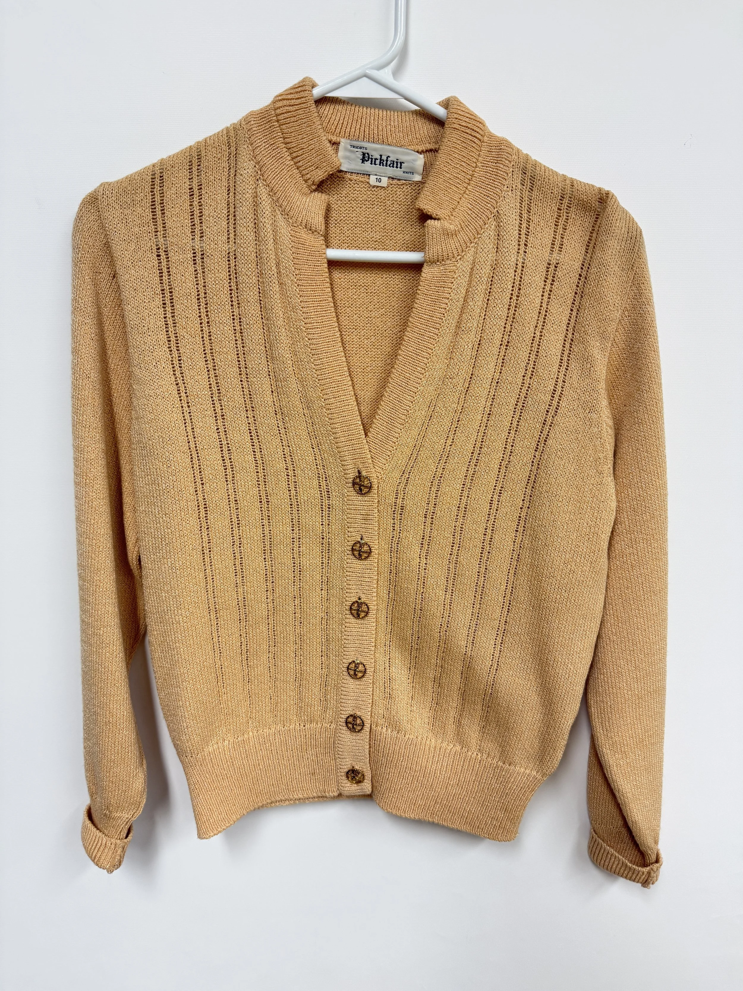 Cardigan en laine vintage, pêche pâle, boutons dorés, Picklair, taille 10 (small-medium)