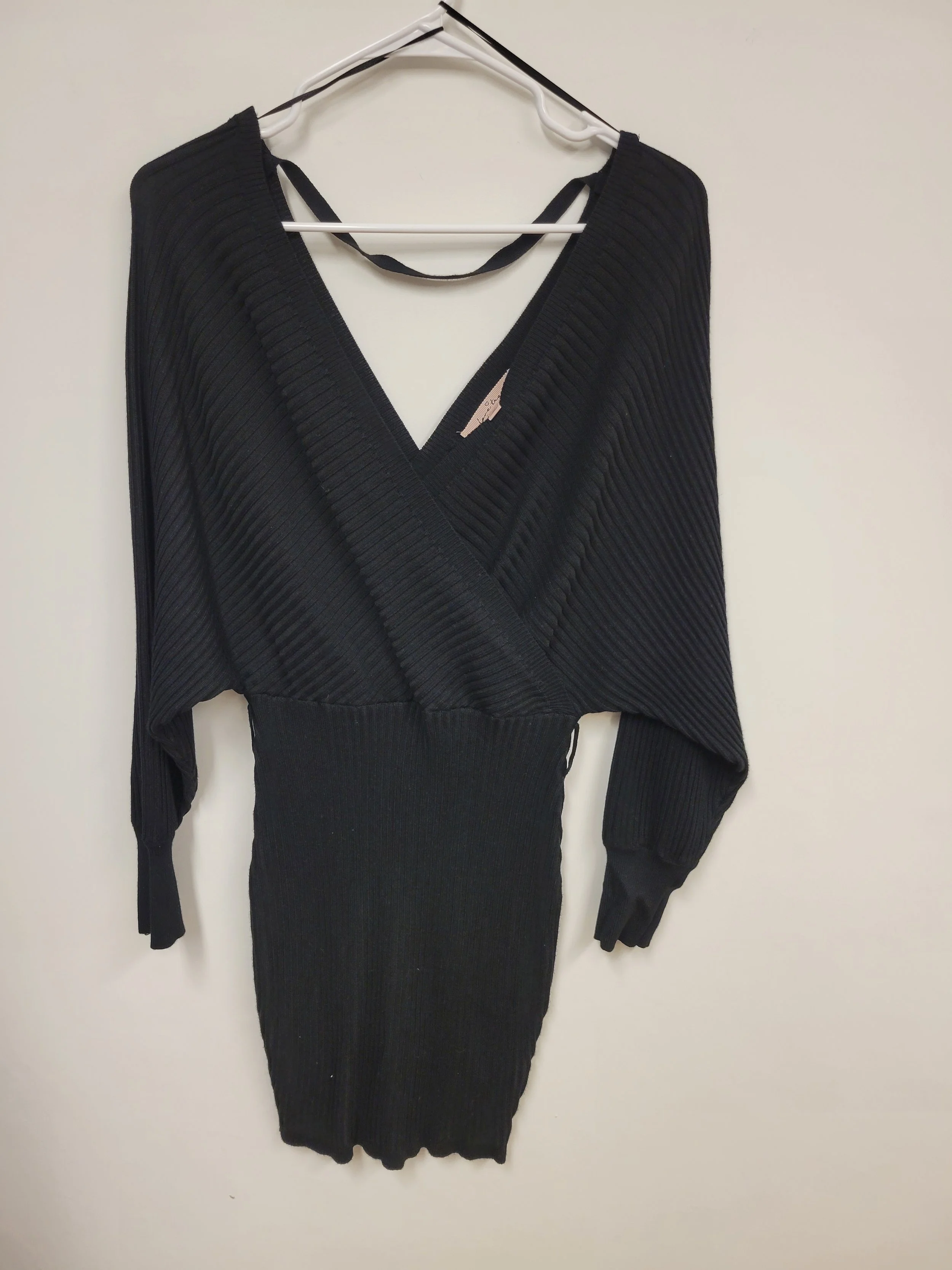 Robe en tricot noir, Love Tree, Medium