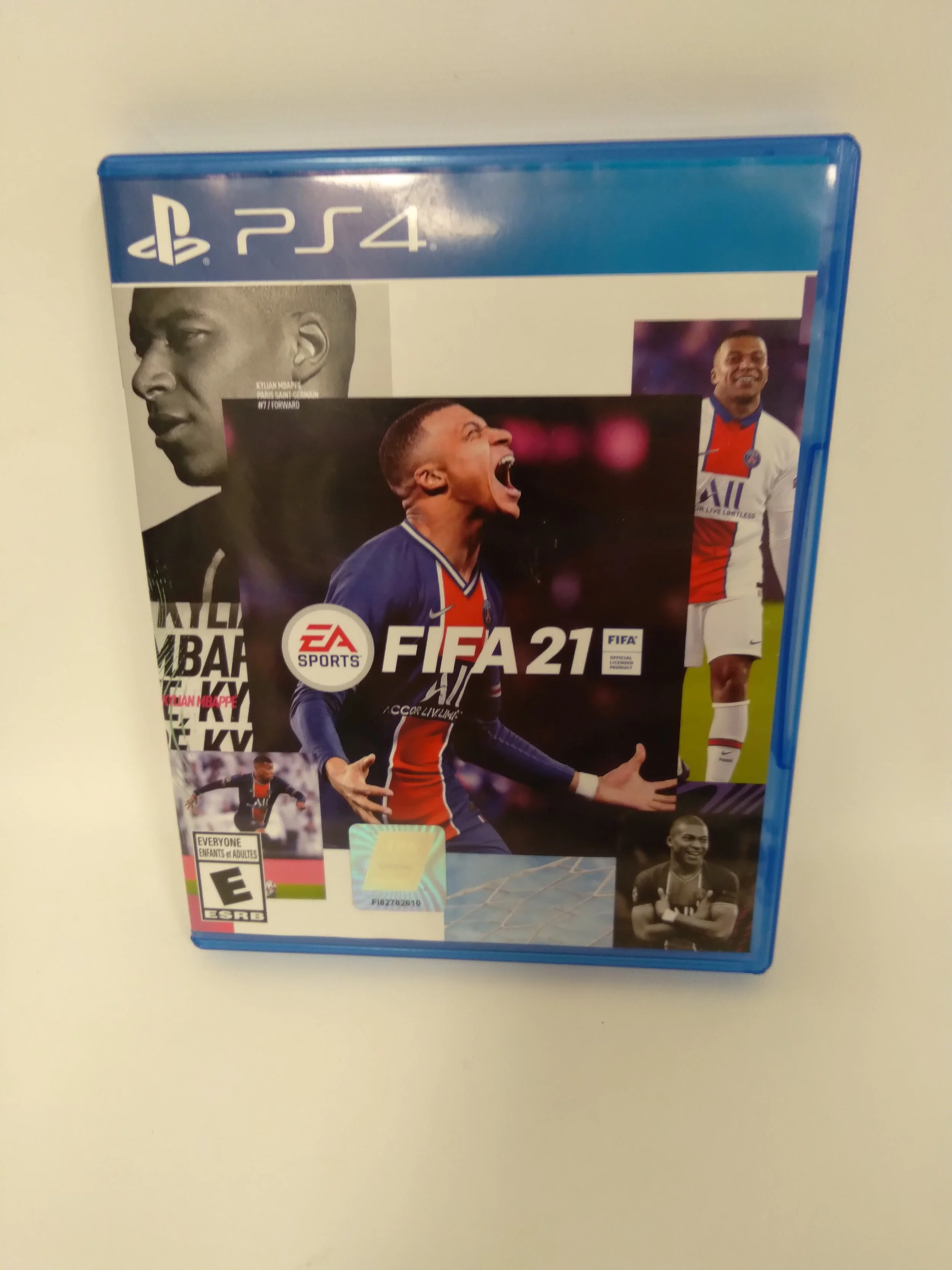 Jeu PS4 FIFA 2021