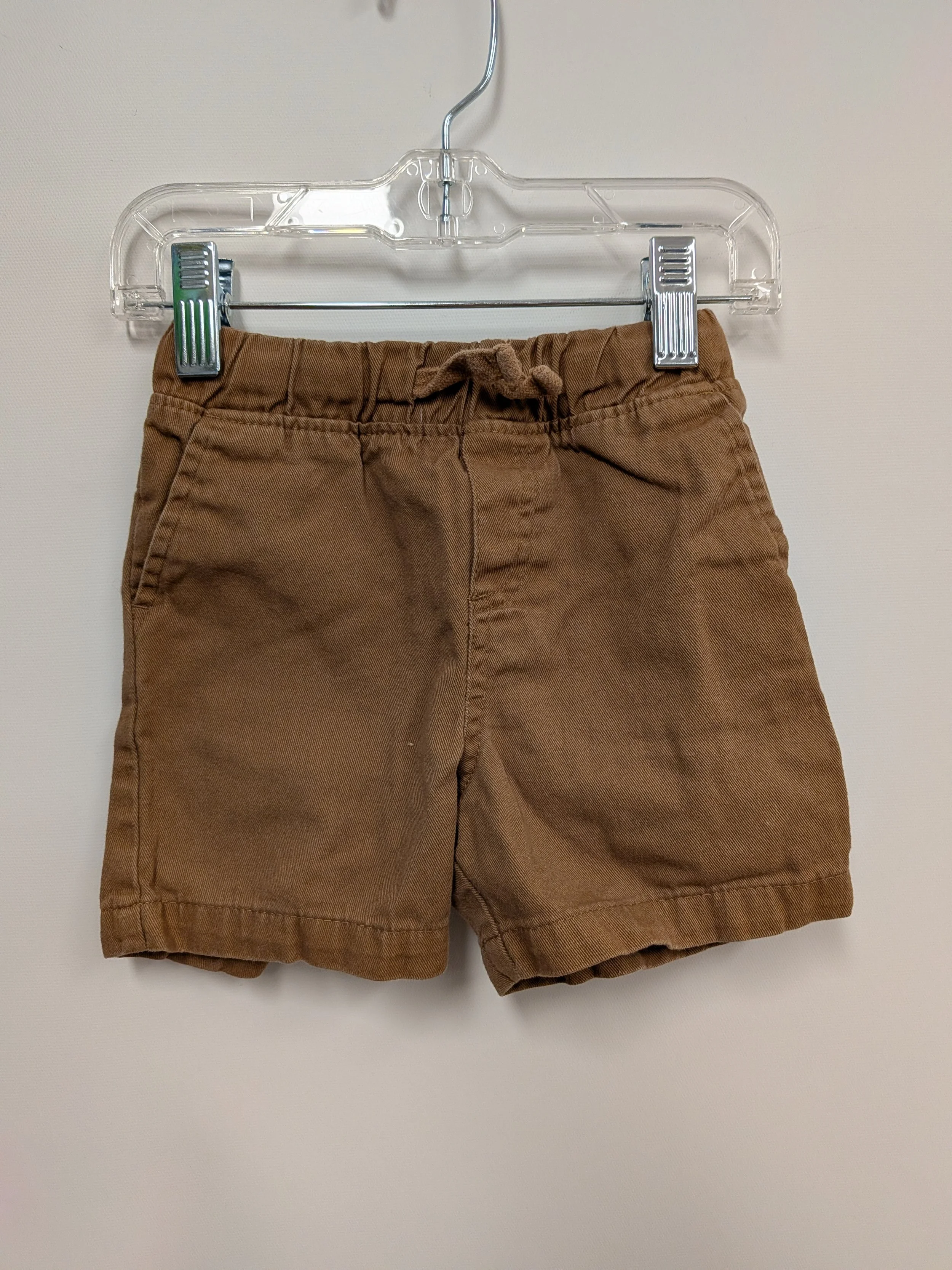 Short brun pâle, 100% corton, Ben Sherman, 18 mois