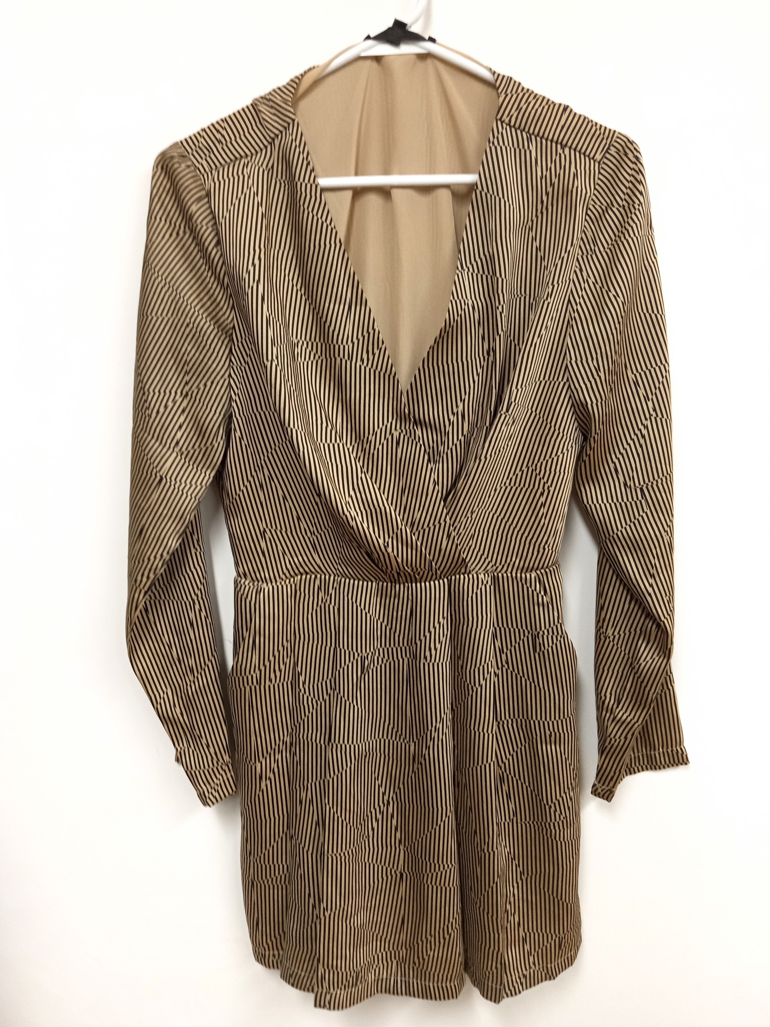 Robe beige avec rayures noires, Dynamite, S