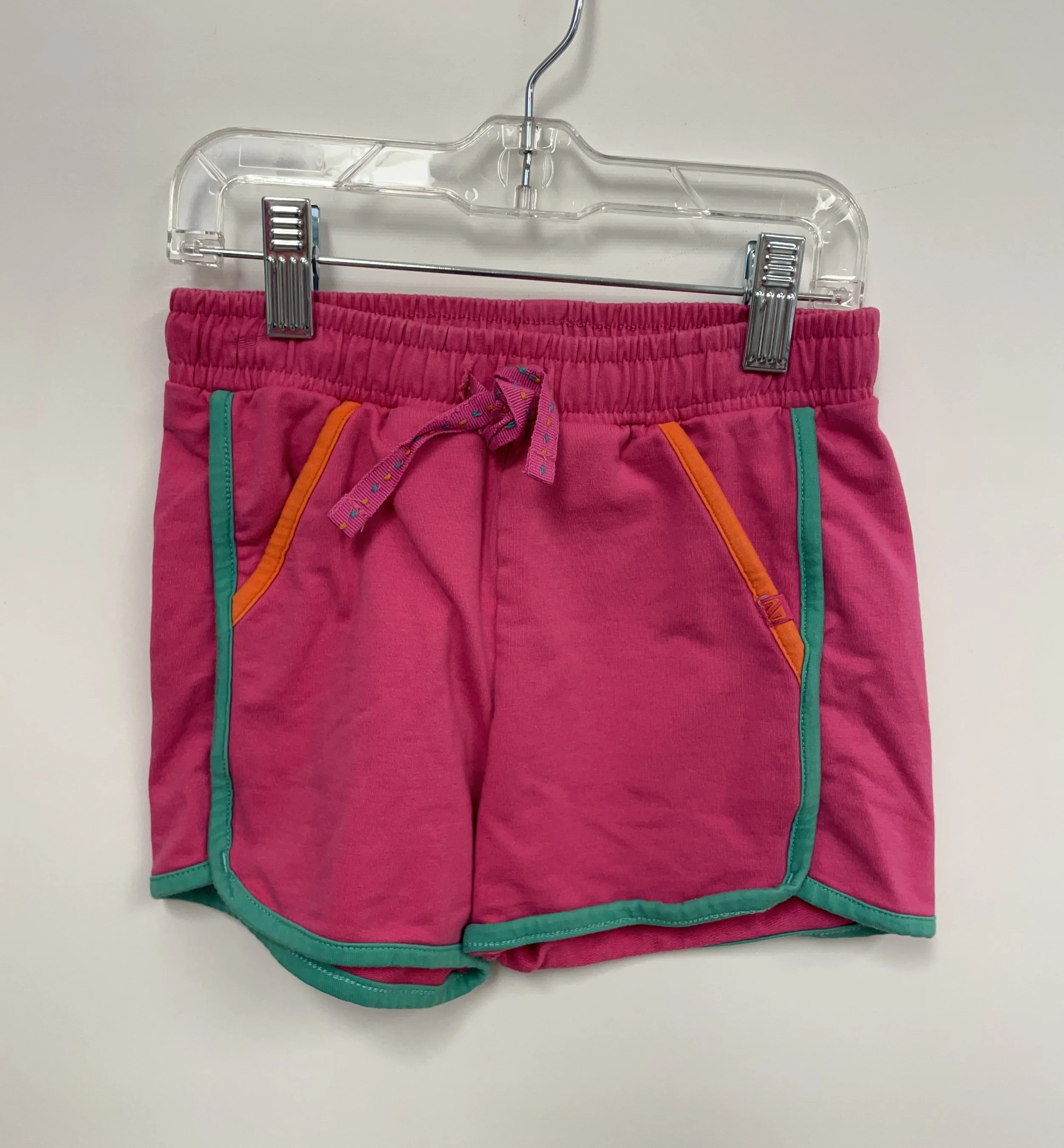 Short rose en cotton, conçu au Québec, taille 5 ans.