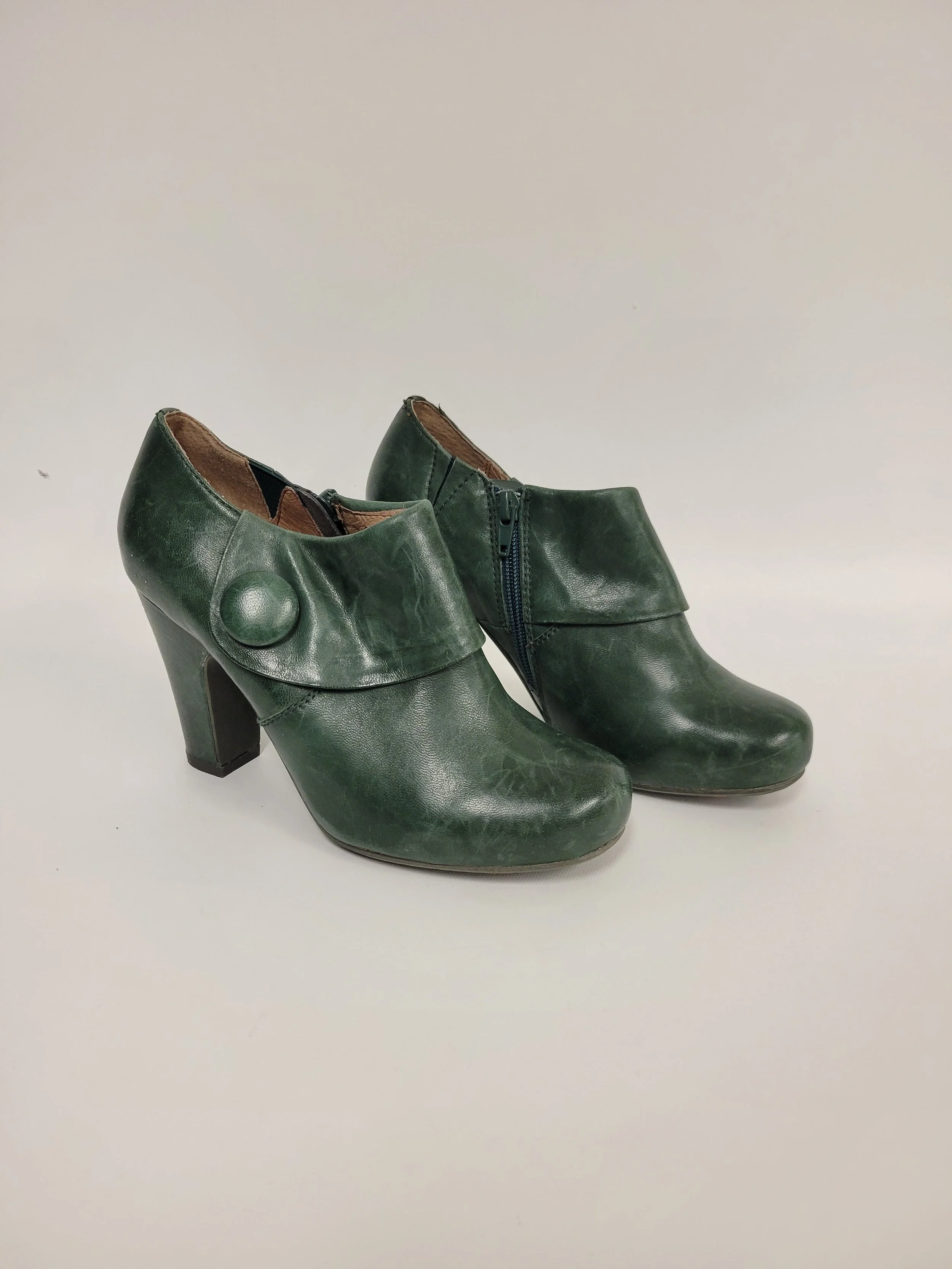 Bottillons en cuir vert, Miz Mooz, 7