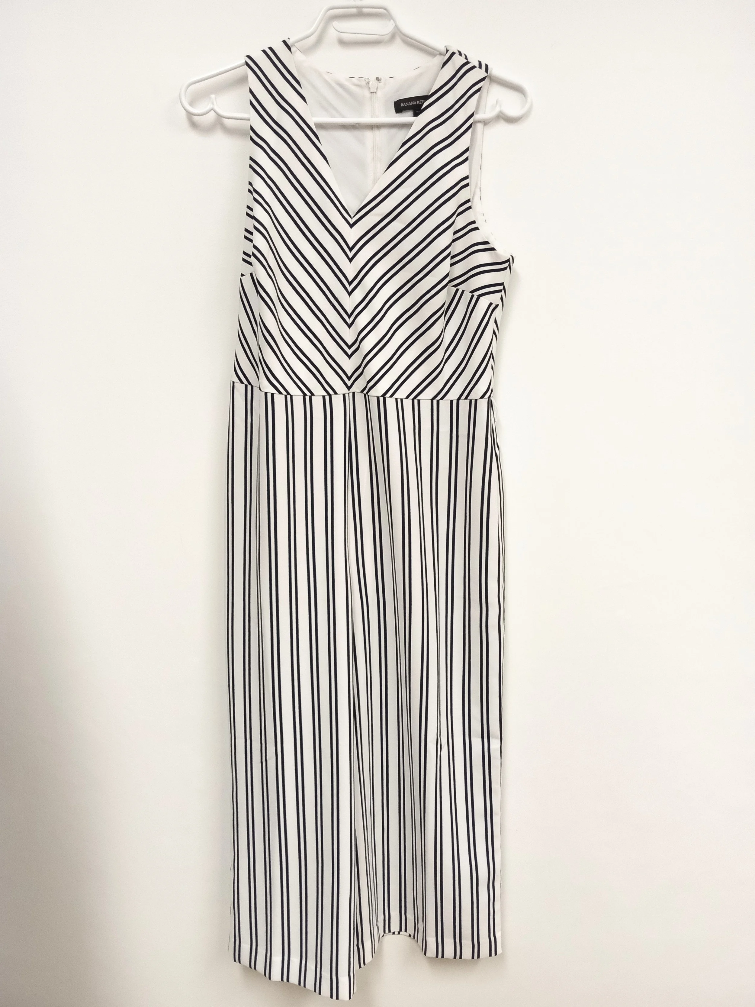 Combinaison blanc avec rayures bleues marines, Banana Republic, 6 petite (S)