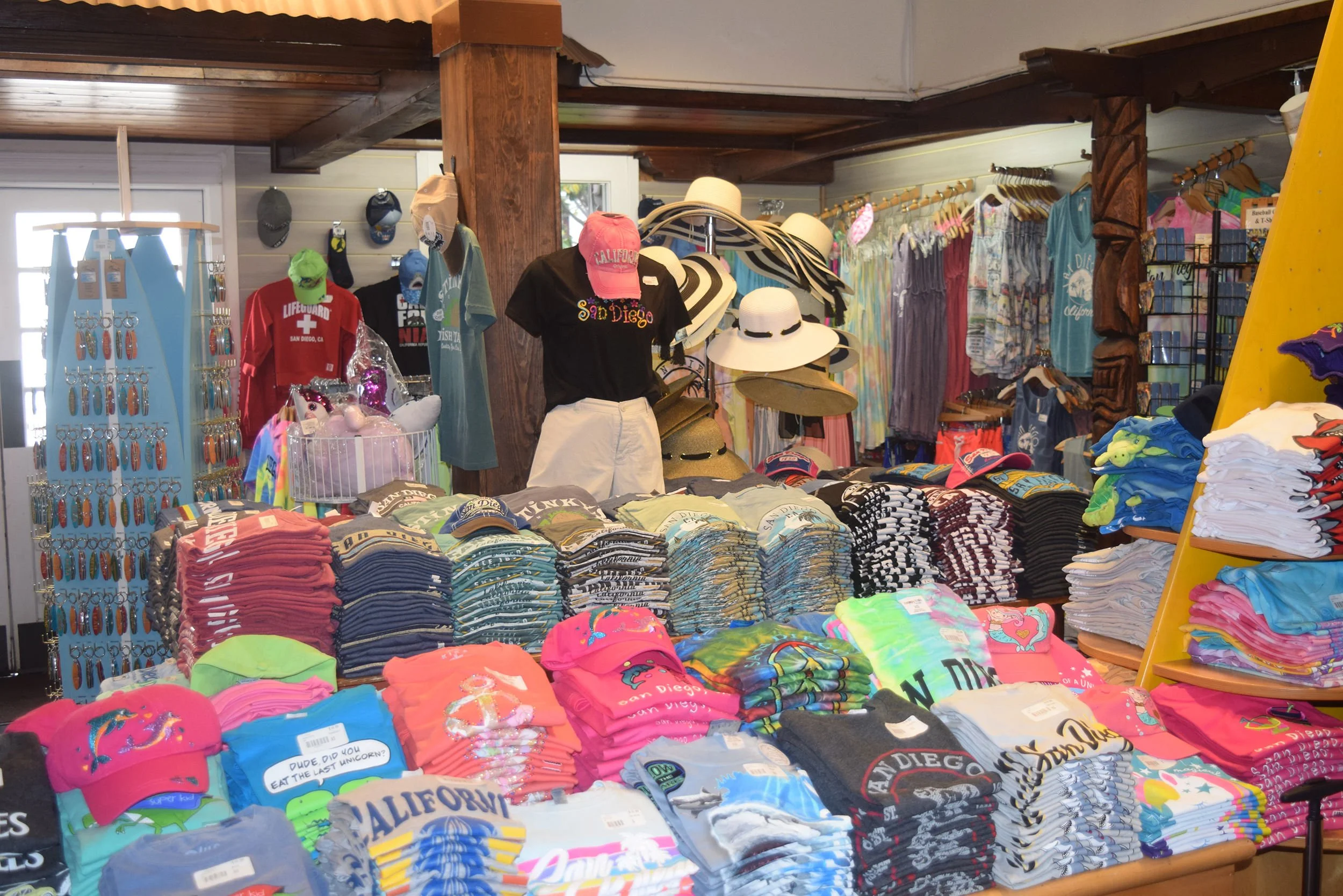 Seaport Island Fashion — Seaport Village