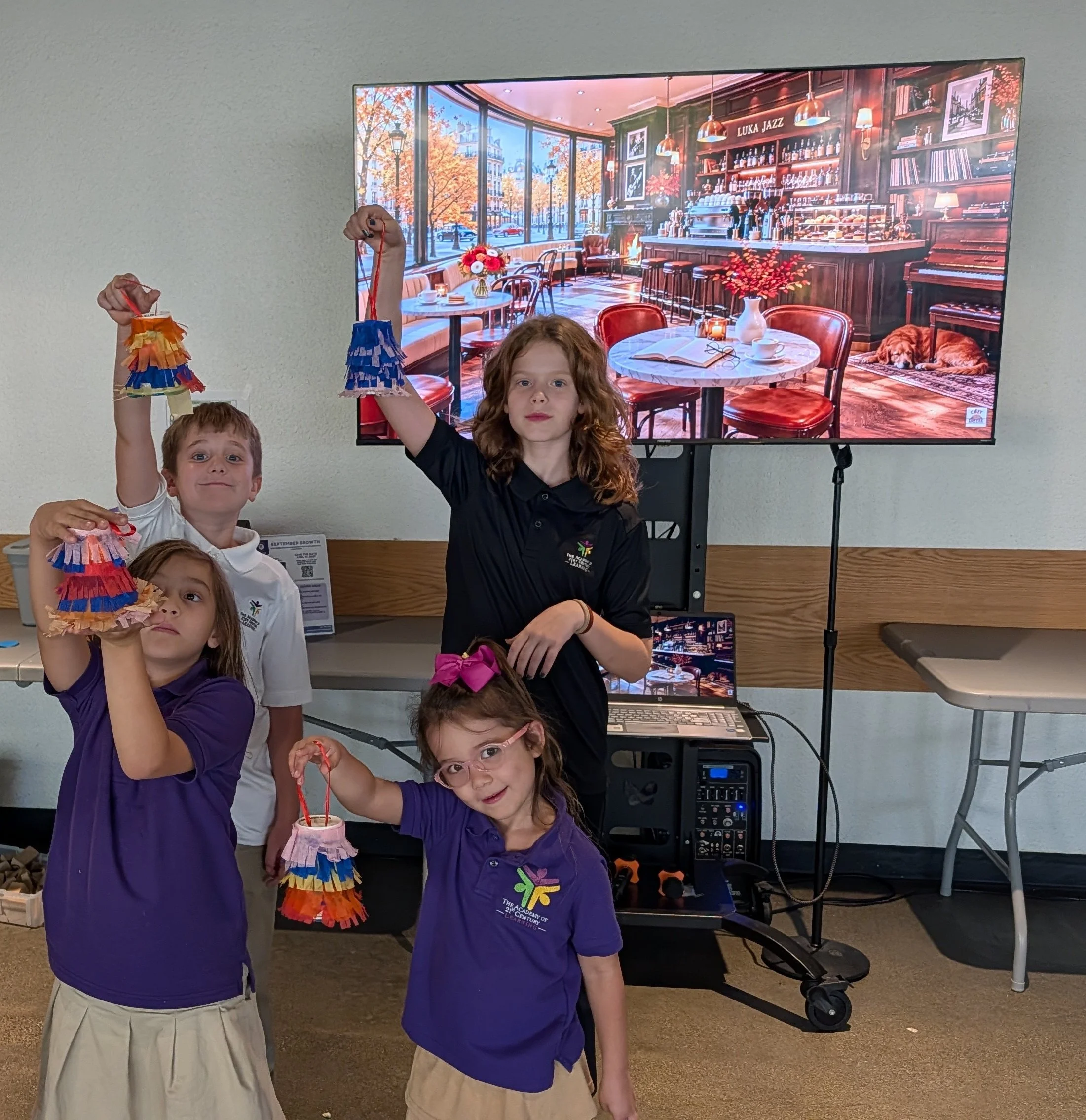 ¡Arte y Aventura! Winter Holiday Spanish STEAM Studio | Starts Nov 9, 2026