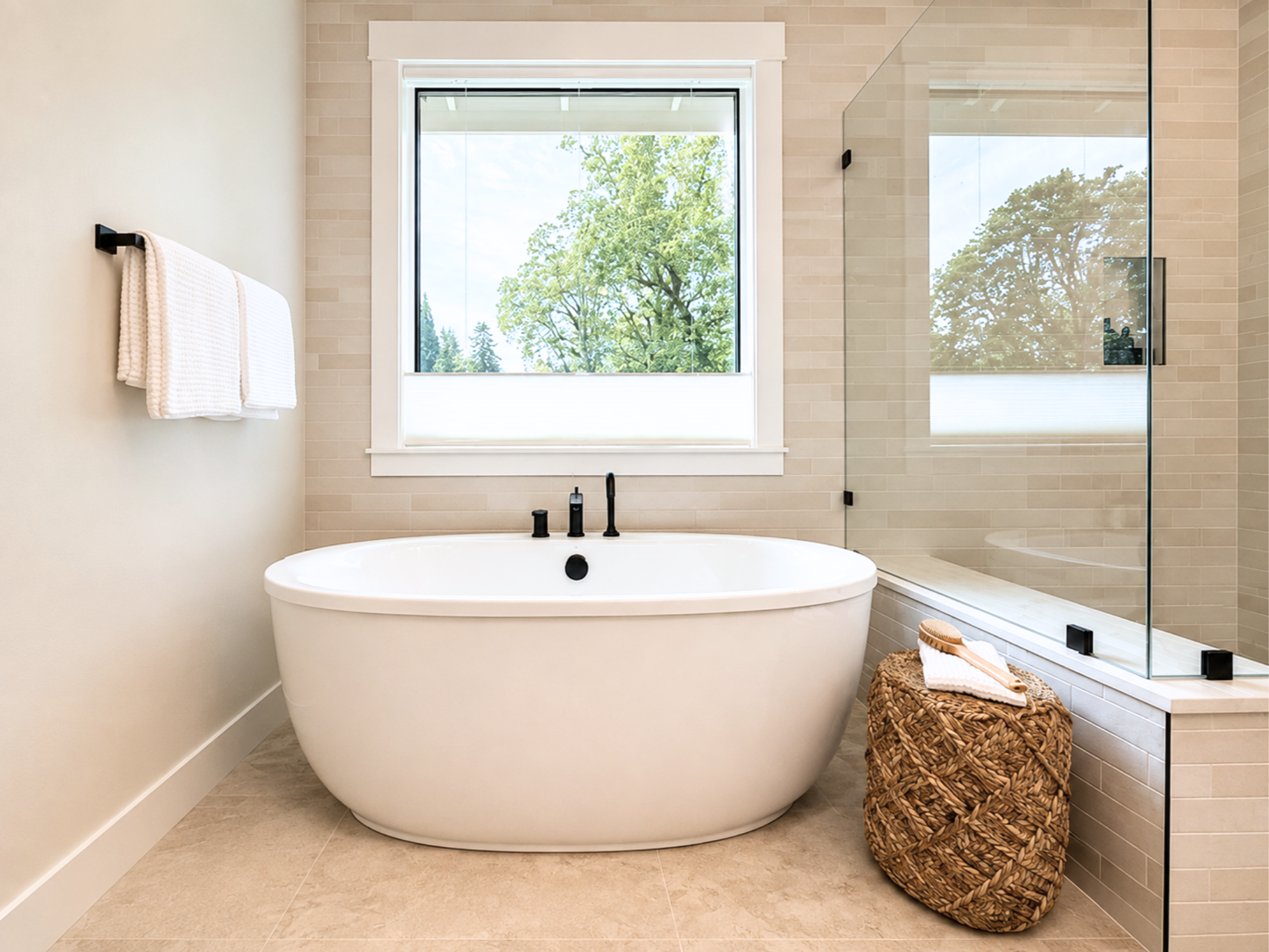 New construction luxury home in West Linn, Oregon, crafted by The Portlock Company — the Portland area’s trusted local home builder. 