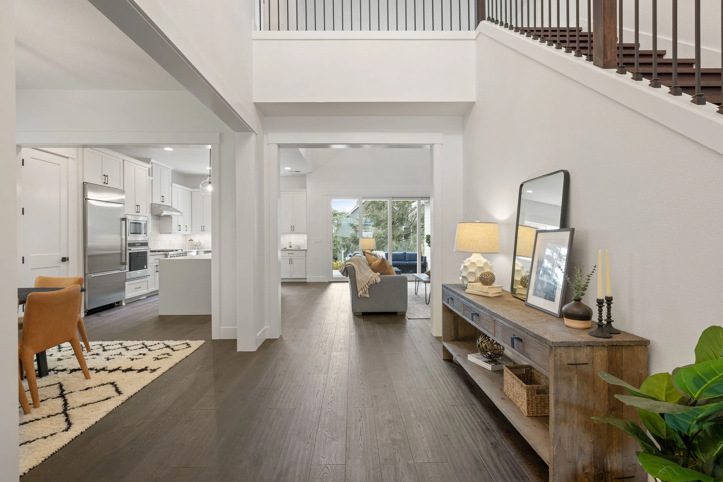 New luxury home in West Linn, Oregon, crafted by The Portlock Company — the Portland area’s trusted local home builder. 