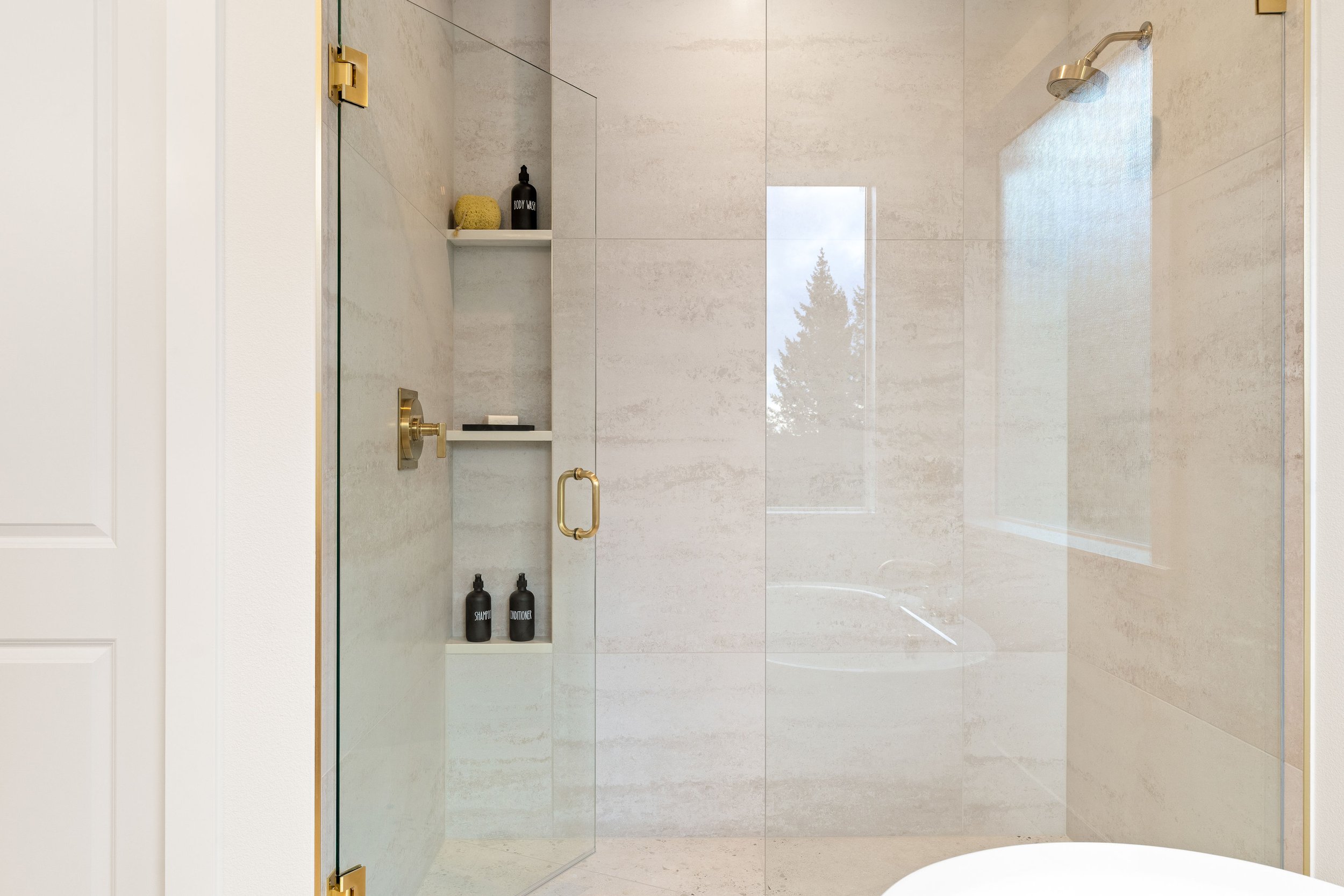 New construction luxury home in West Linn, Oregon, crafted by The Portlock Company — the Portland area’s trusted local home builder. 