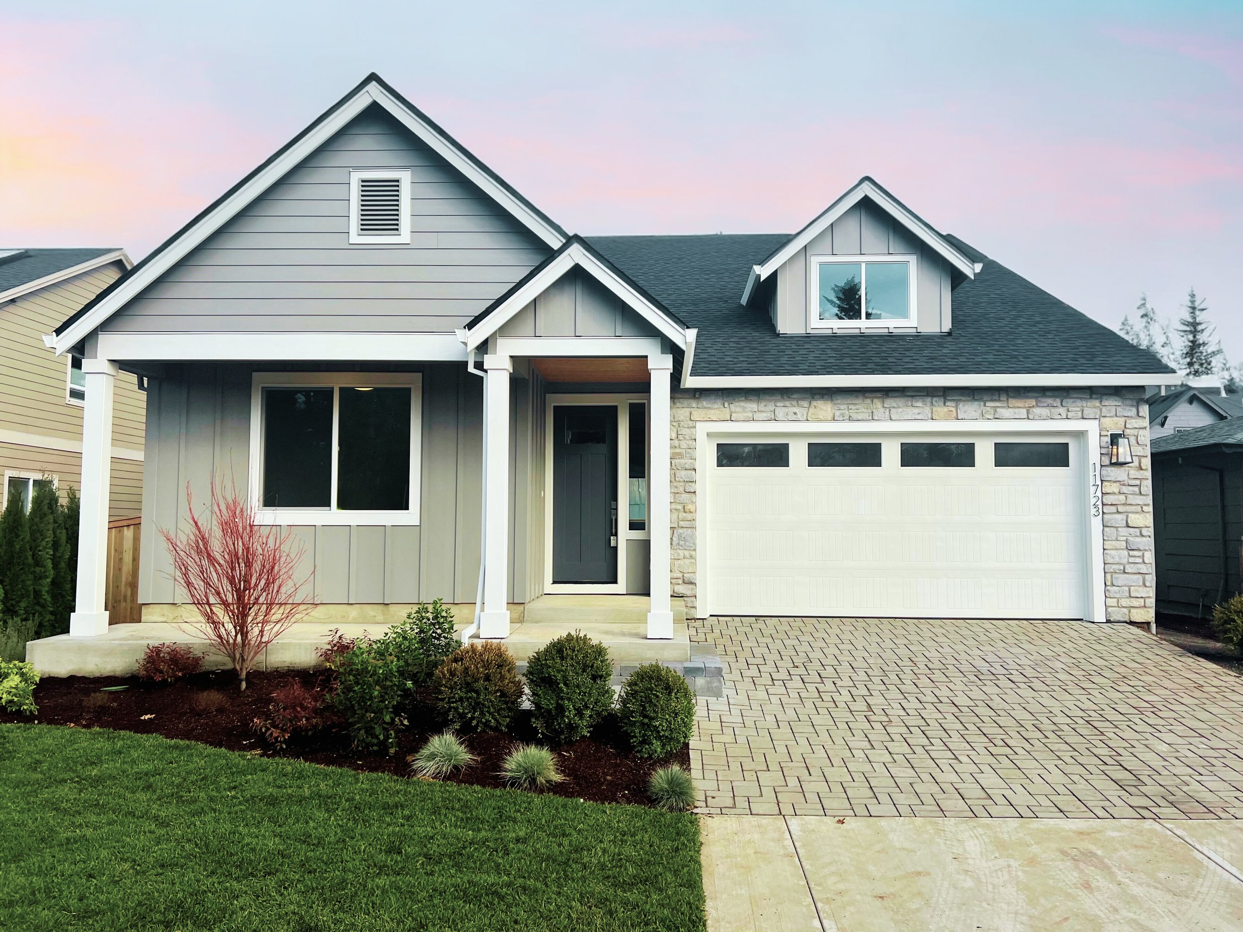 New construction luxury home in Oregon City, Oregon, crafted by The Portlock Company — the Portland area’s trusted local home builder.