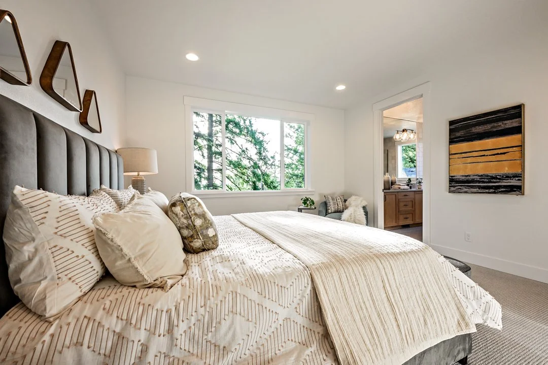 New luxury home in West Linn, Oregon, crafted by The Portlock Company — the Portland area’s trusted local home builder. 