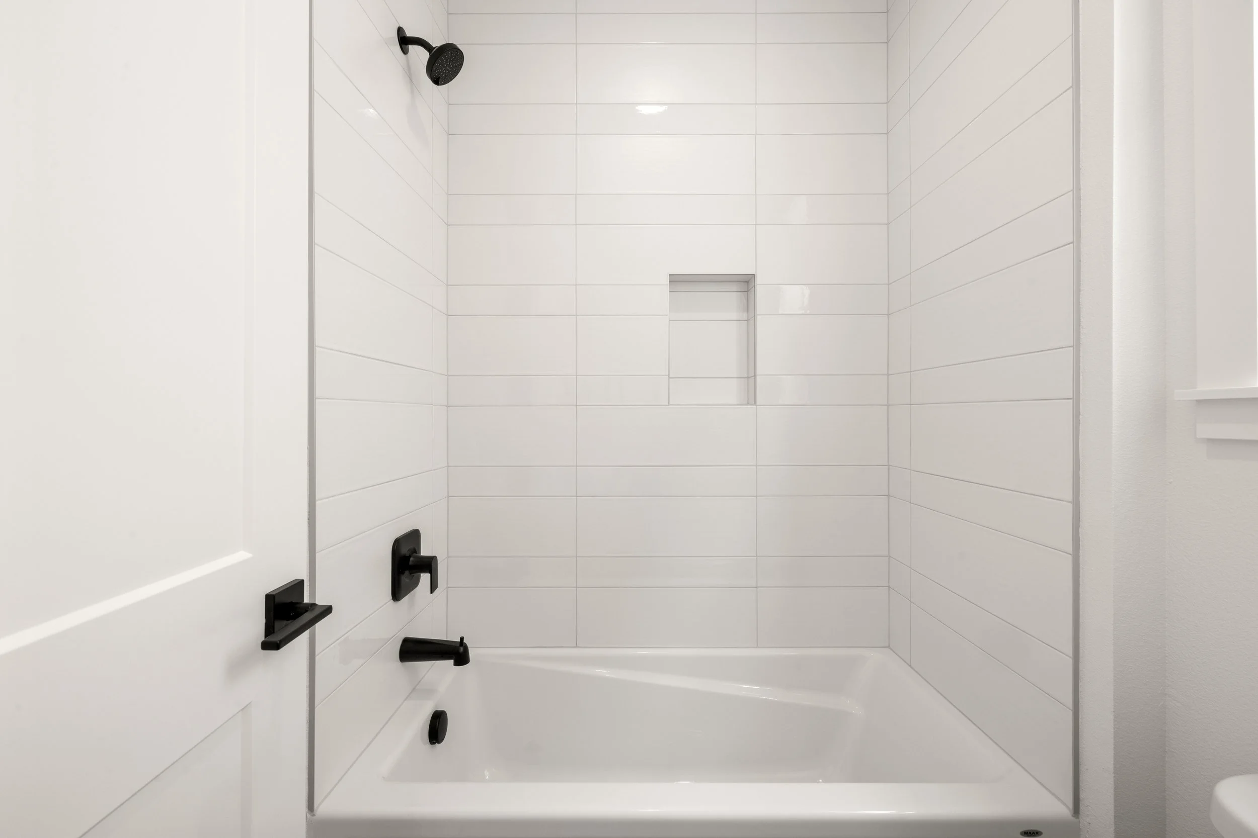 New luxury home in West Linn, Oregon, crafted by The Portlock Company — the Portland area’s trusted local home builder. 