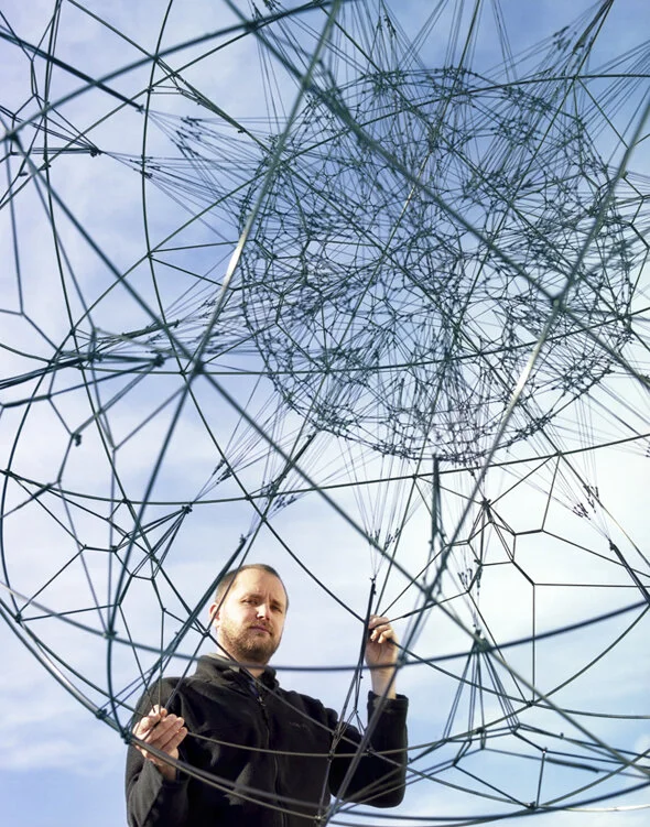 Tomàs Saraceno, Künstler | Monopol