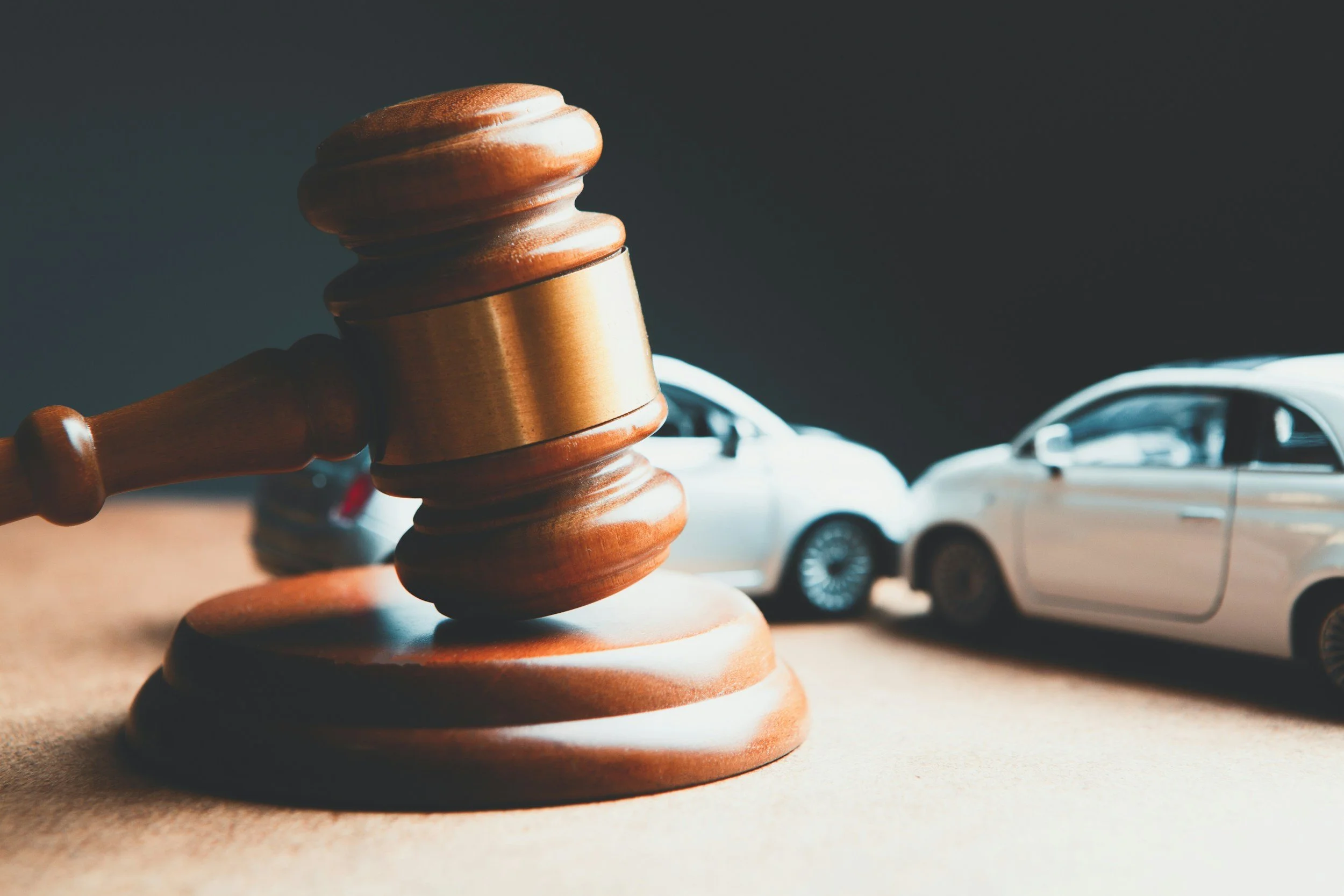 When to Call an Injury Lawyer After a Car Crash: A Macon, GA Guide