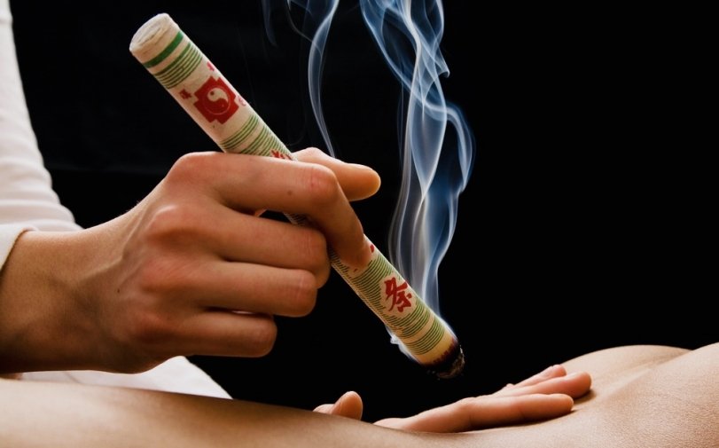Moxibustion/Mother Roasting Treatment