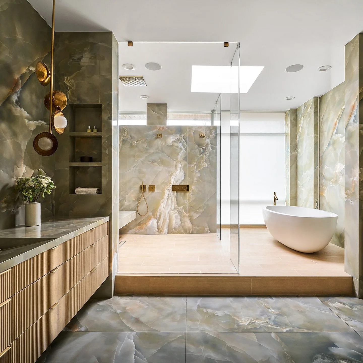 Thrilled to be featured among @archdigest&rsquo;s list of 7 Chicago architects, builders and landscape architects in the AD PRO Directory!

&ldquo;These talents from the AD PRO Directory have an exacting attention to detail and ensure that the finish