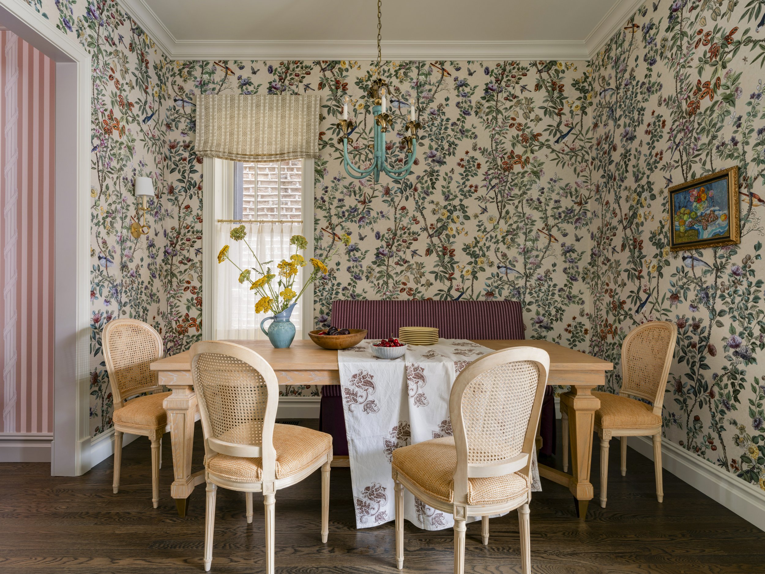 Wicker Park_Single Family Home Remodel_Luxury Build_Banquette and Dining Area_Ratia Construction.jpg