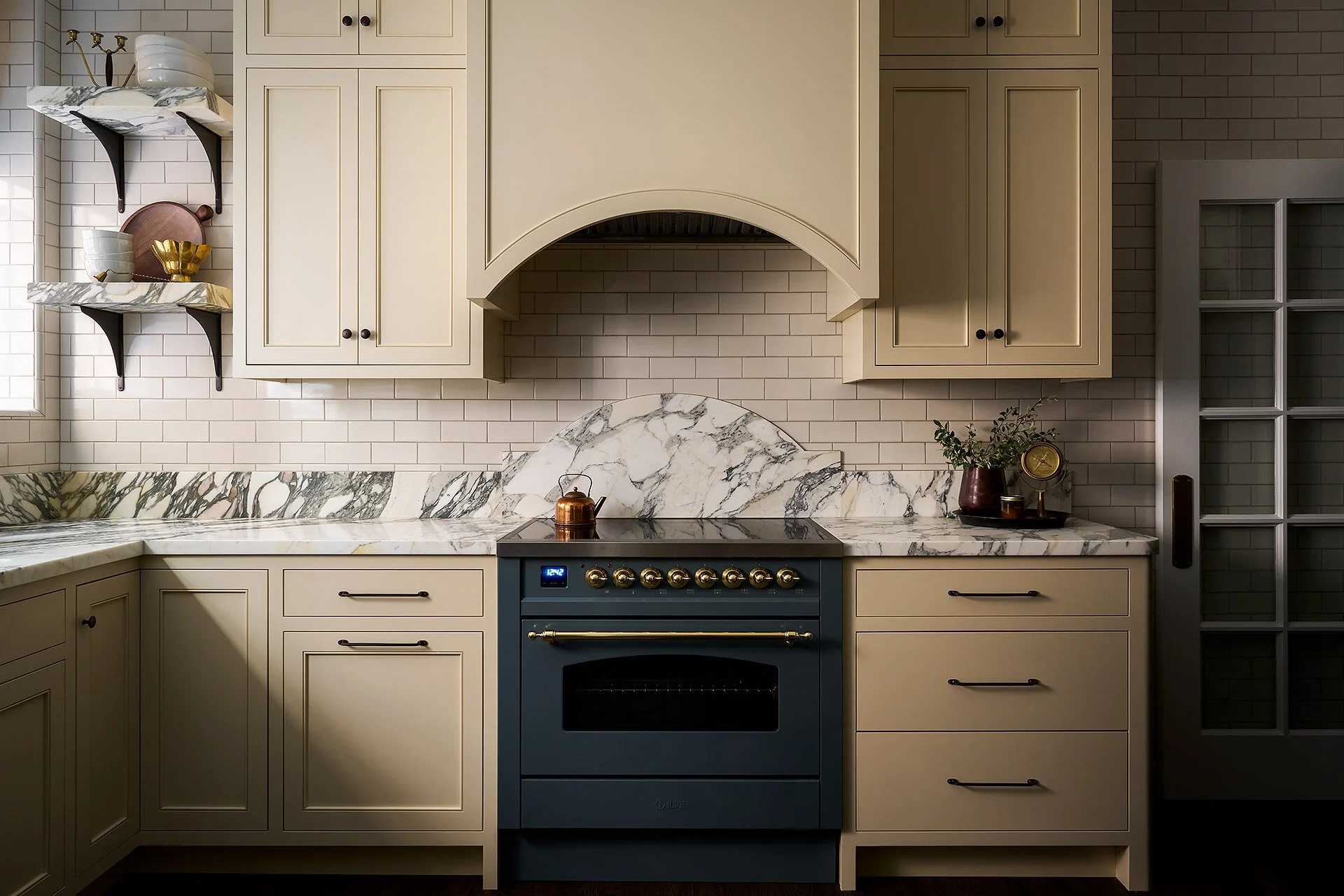 A custom kitchen build in a vintage condo in the Gold Coast