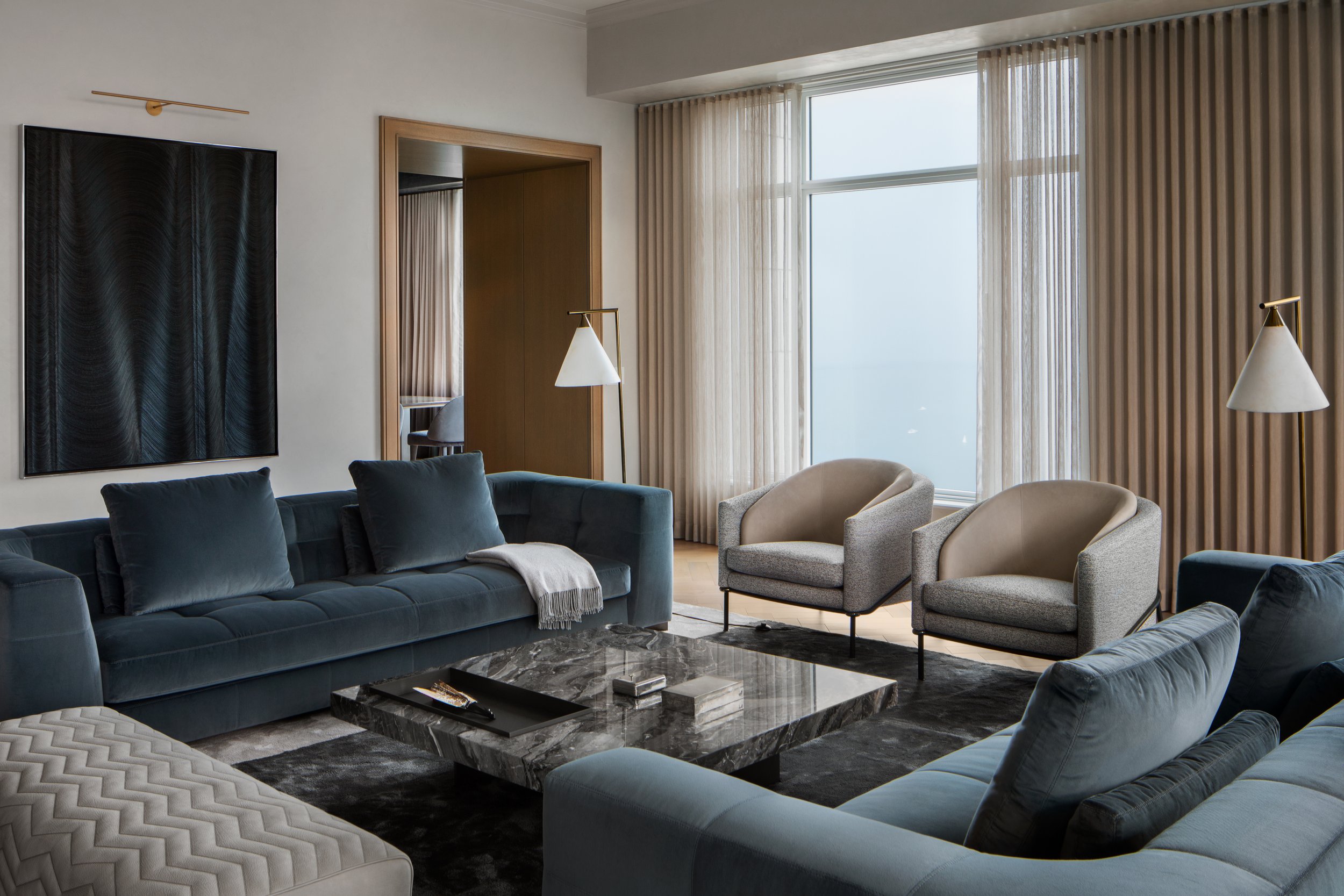 Grand_Ave_Condo_Hayley_Maureen_Interior_Design_Ratia_Construction_Ryan_Hainey_Photography_026 (2).jpg
