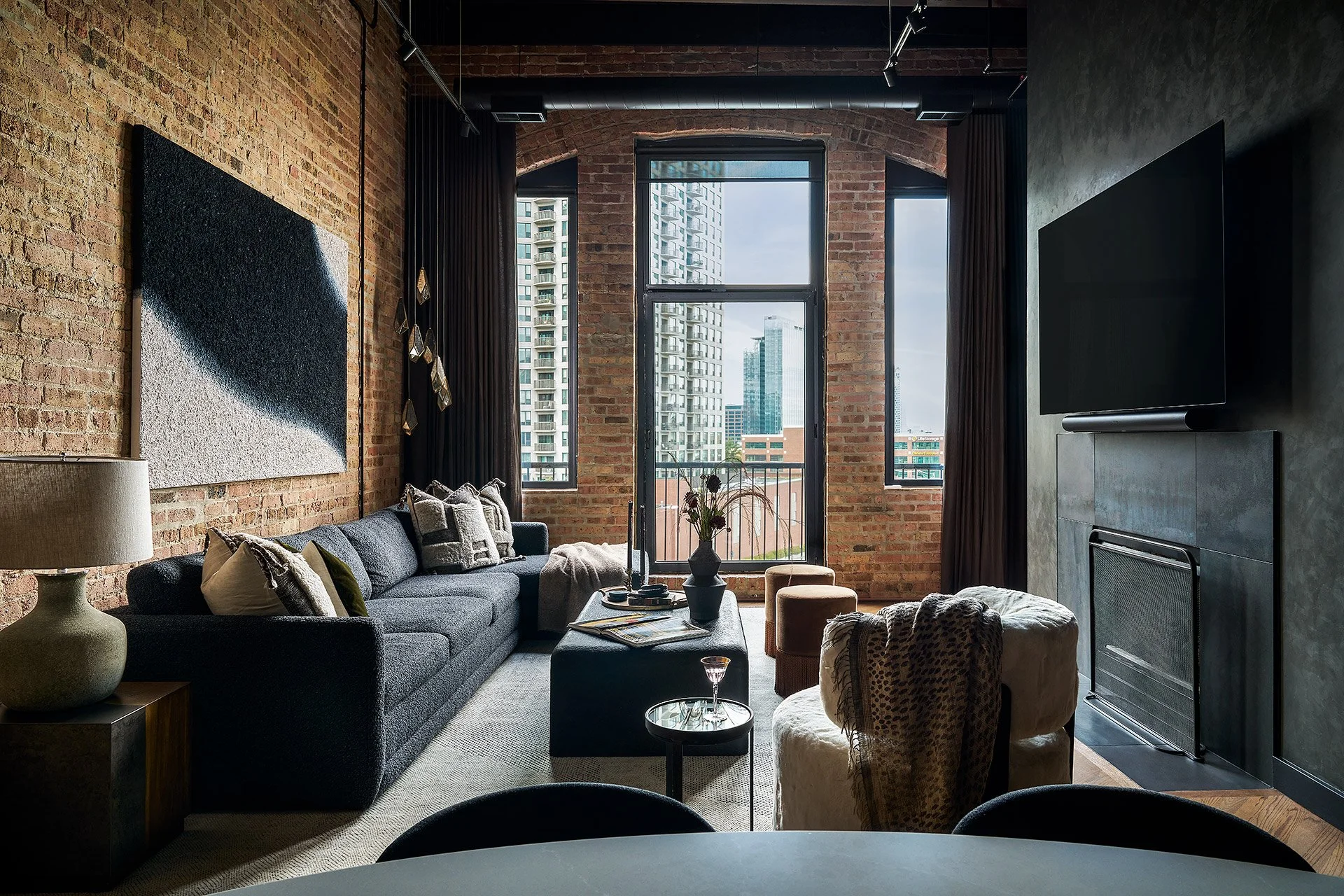 Luxury loft remodel by Ratia Construction at 550 N Kingsbury Ave in River North, Chicago.
