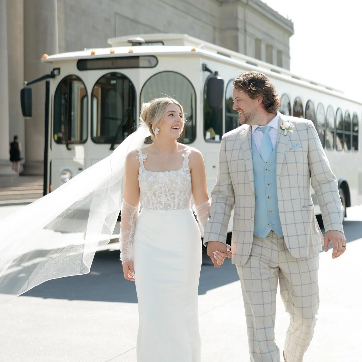 Joy ☺️ 
Happy to play a little part in it all. 

Photo: @kristenpulidophotography 

#kansascitybride #kcmakeupartist #kchairstylist #kcweddinghair #midwestbridalmua #midwestmua #bridalhmua #cleanbride #minimalbride #modernbride #bridalhairandmakeup #