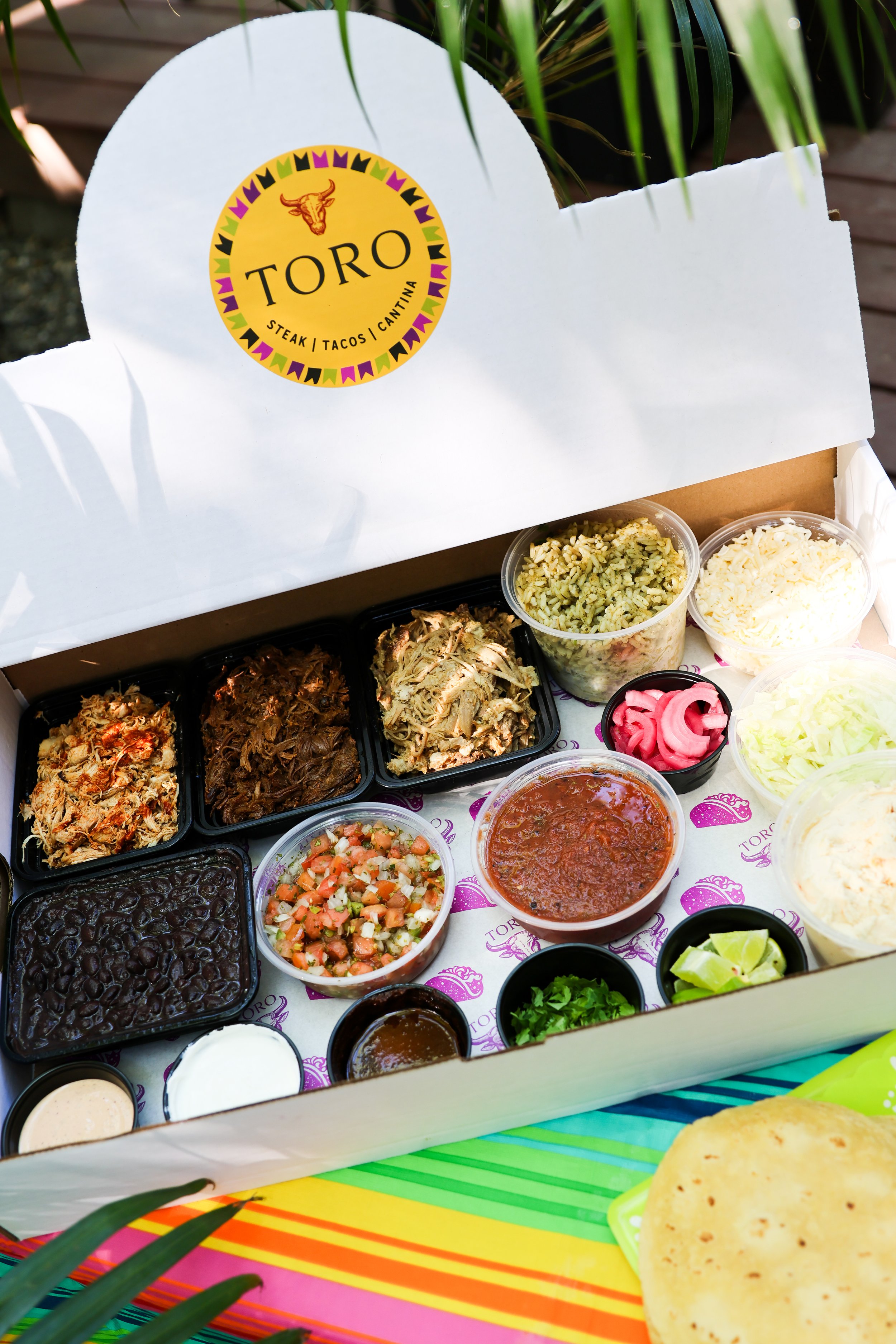 Superfecta X Toro Taco Bar Catering-01.jpg
