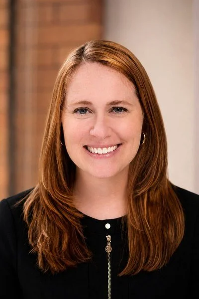 Erin_Shea_Hauri_headshot_web.jpg