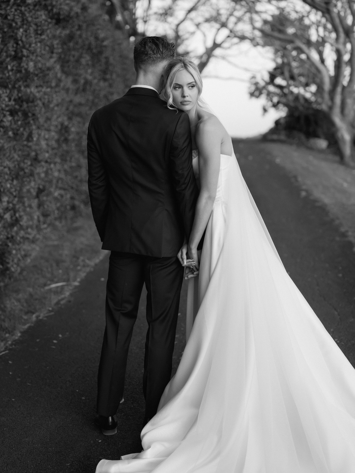 Happy New Year&rsquo;s Eve - Thank you to all our 2025 couples that we had the pleasure of capturing. We are truly blessed to do what we do. Looking forward to all our weddings in 2026 and working with more beautiful people❤️ much love, Bella &amp; M