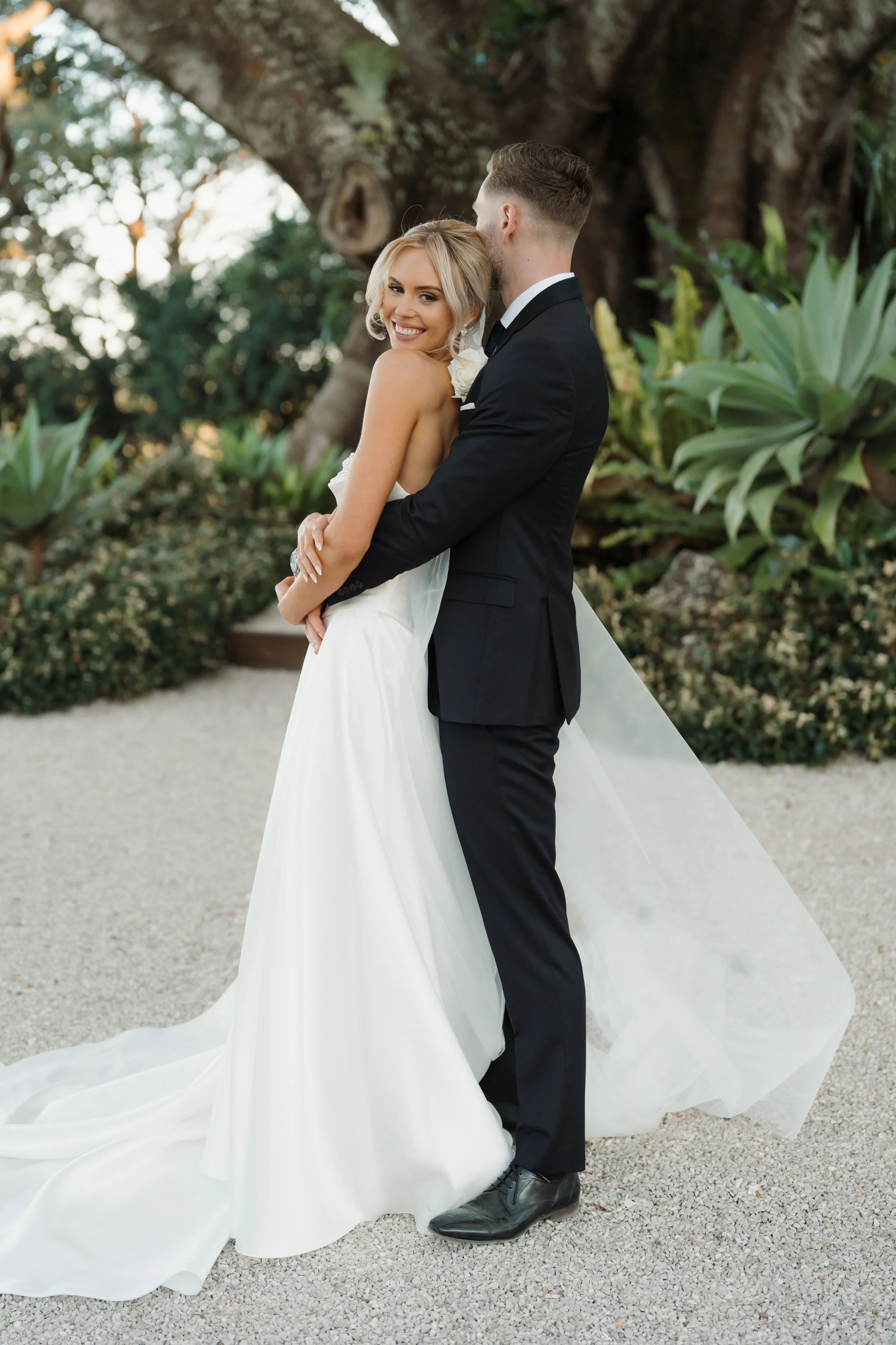 Annalise&Brad-826.jpg