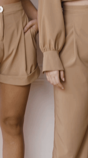 Portrait_1.gif