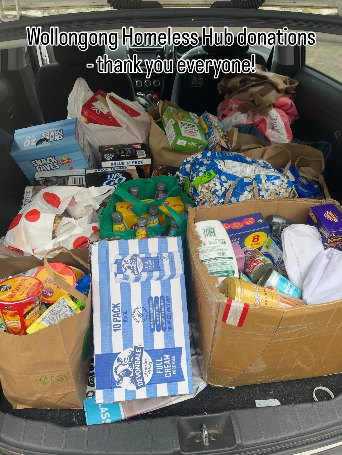Thank you to everyone who donated to our Christmas food drive for @wollongonghomelesshub I am off to drop it to them now so they can divide it up into their hampers to give to those in need for Christmas. Thank you for your generosity 🩷🎄