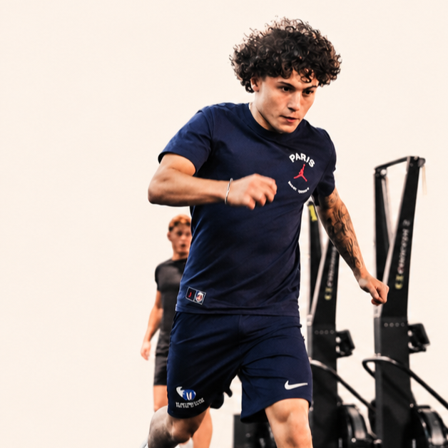 MyAthlete_Sprint_Cream_Background.png